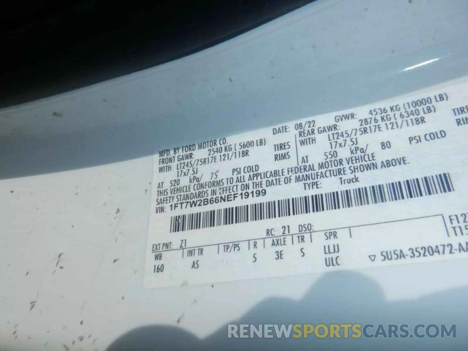 13 Photograph of a damaged car 1FT7W2B66NEF19199 FORD F-250 2022