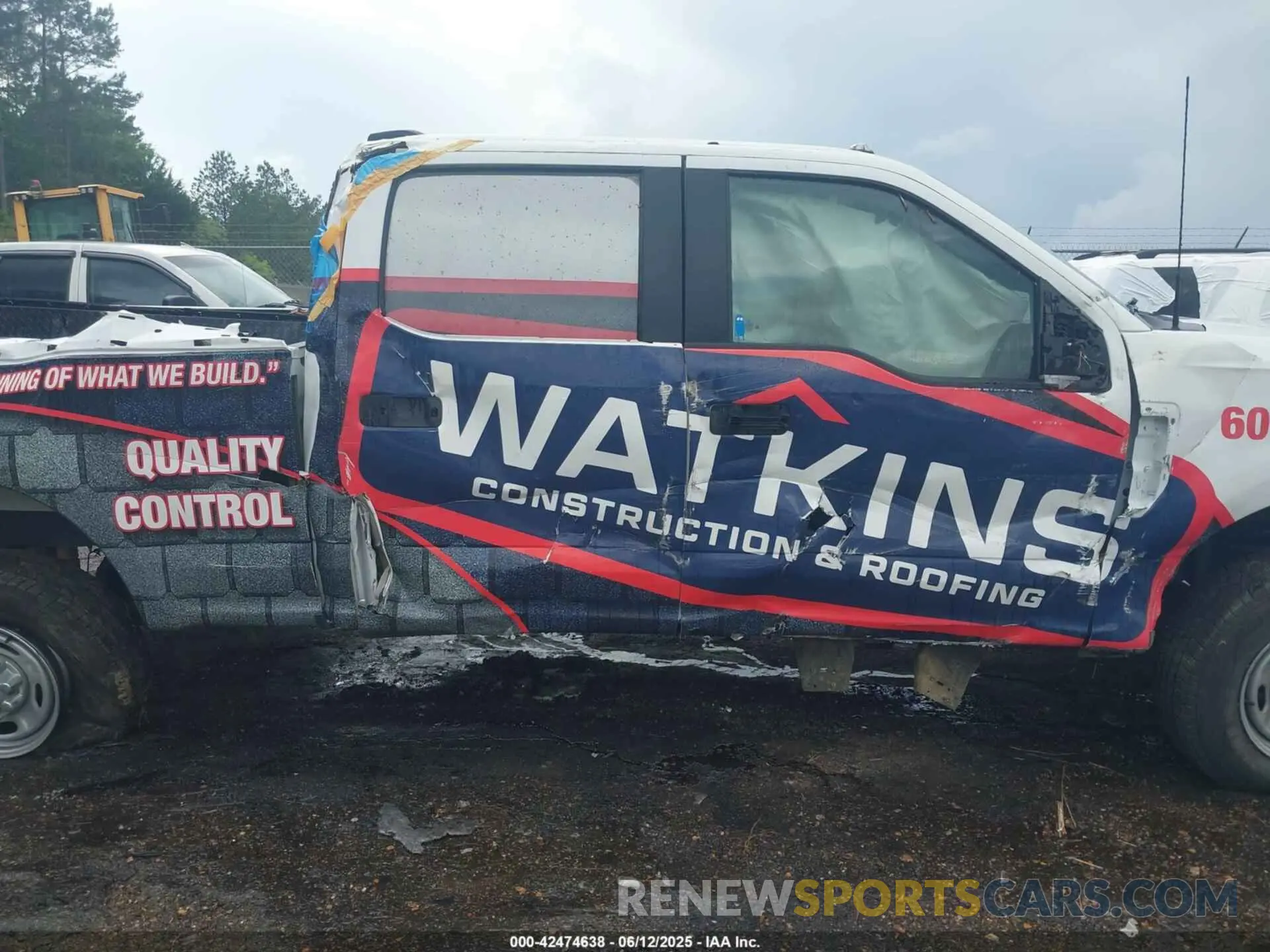 13 Photograph of a damaged car 1FT7W2B67NEF62742 FORD F-250 2022