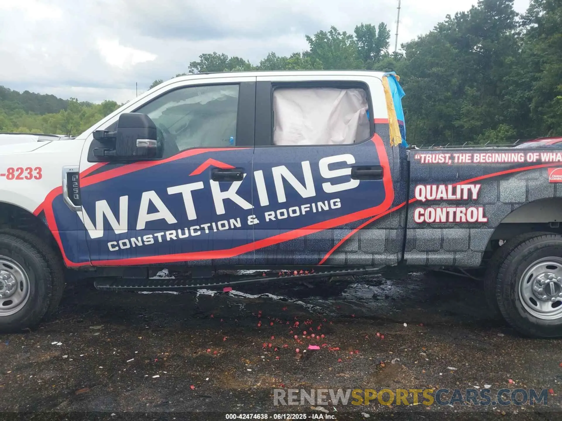 14 Photograph of a damaged car 1FT7W2B67NEF62742 FORD F-250 2022