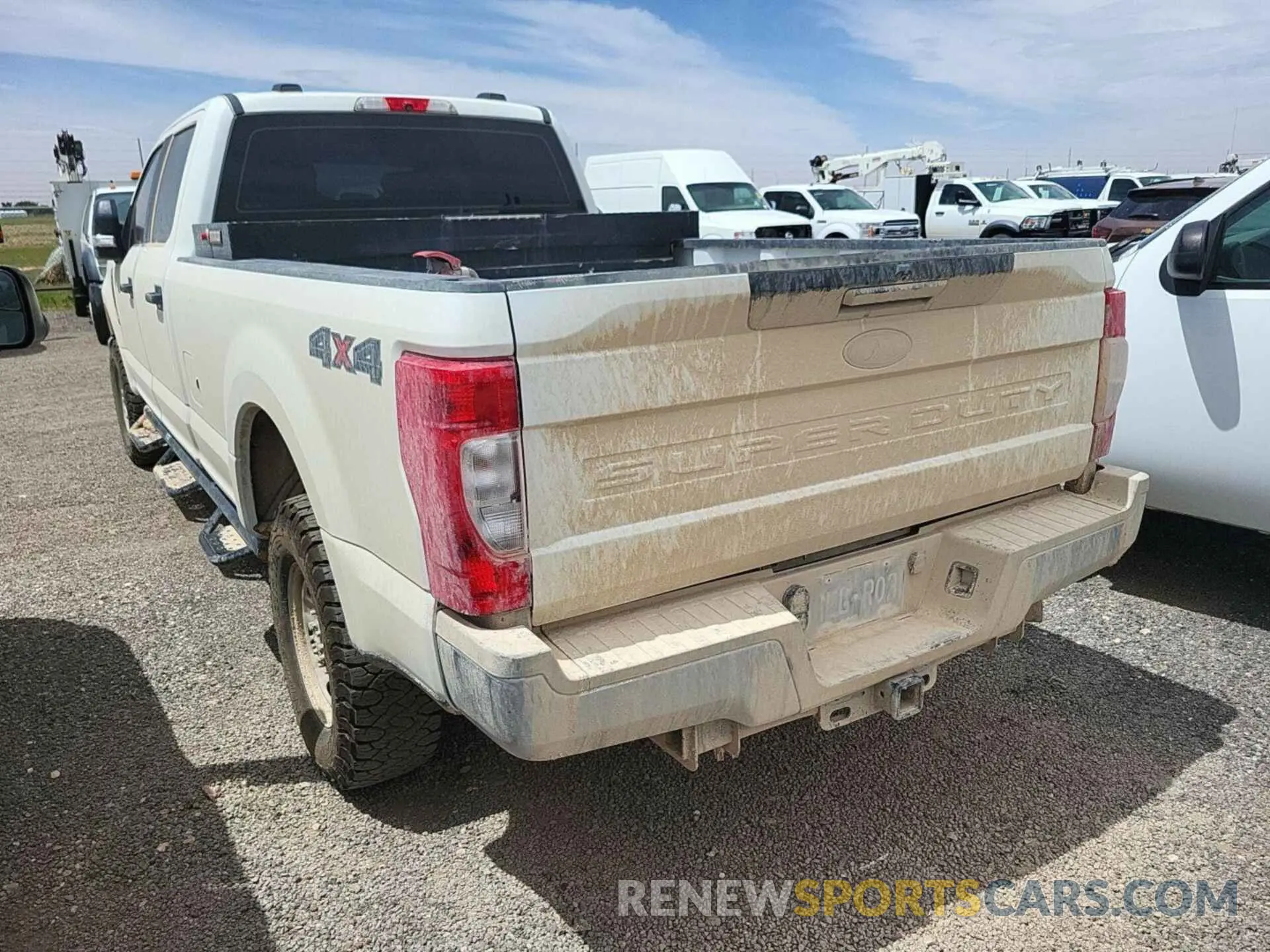 18 Photograph of a damaged car 1FT7W2BN1NED45730 FORD F-250 2022
