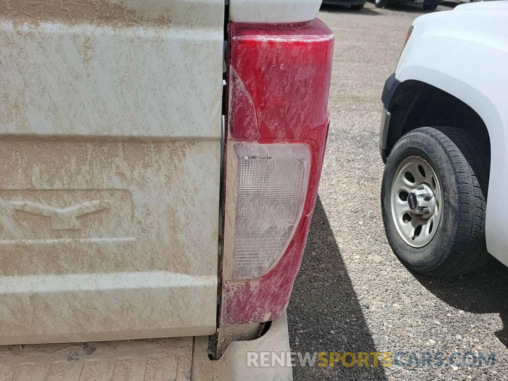 2 Photograph of a damaged car 1FT7W2BN1NED45730 FORD F-250 2022