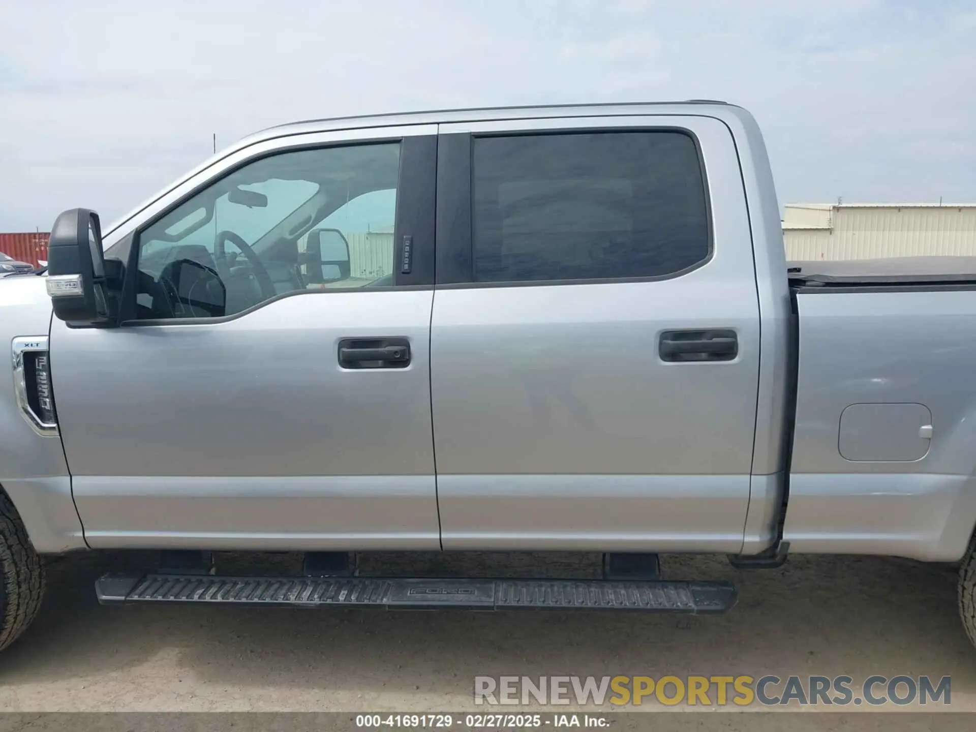 14 Photograph of a damaged car 1FT7W2BN1NED76735 FORD F-250 2022