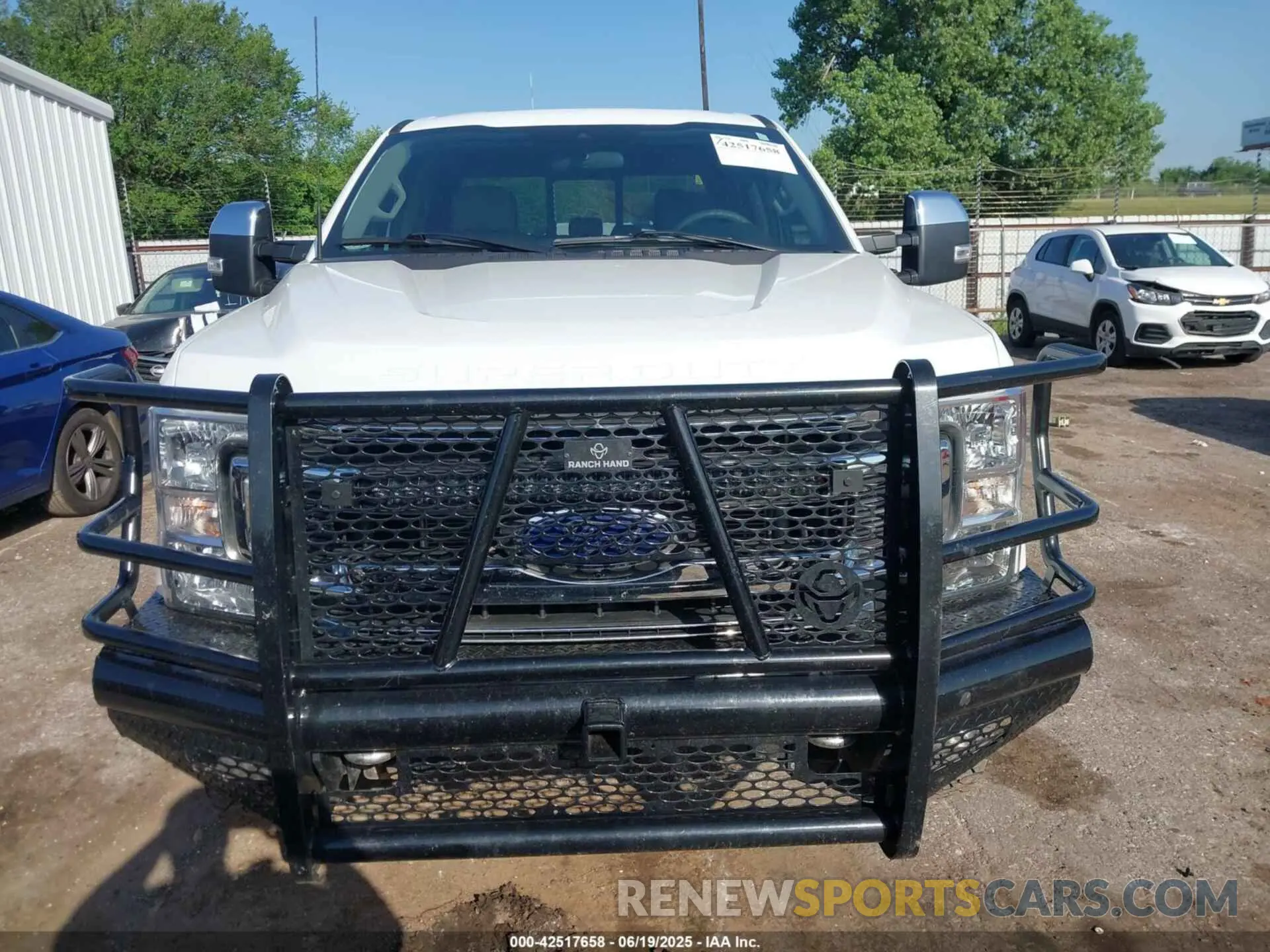 12 Photograph of a damaged car 1FT7W2BN2NEF55530 FORD F-250 2022