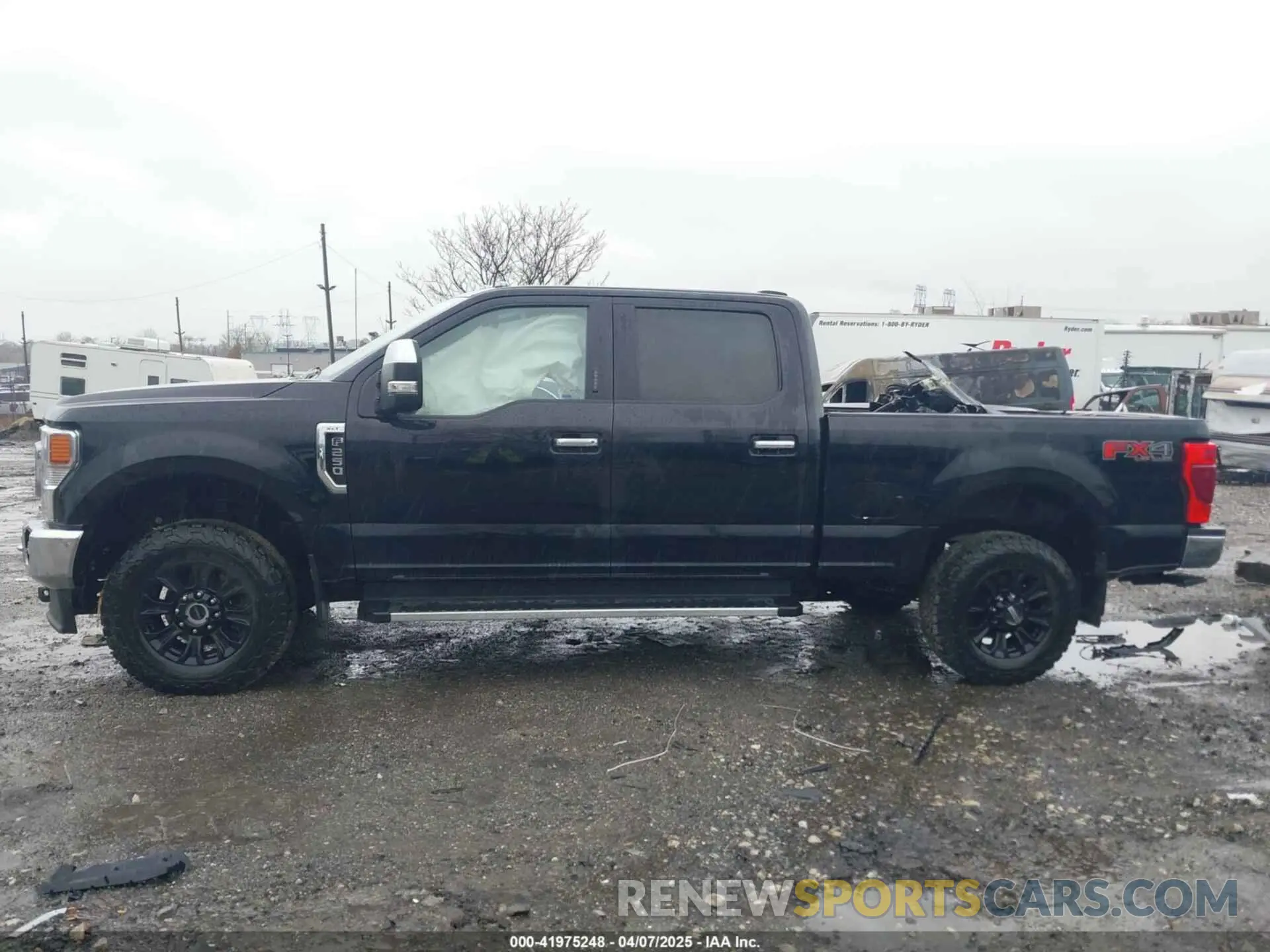 13 Photograph of a damaged car 1FT7W2BN3NEF50675 FORD F-250 2022