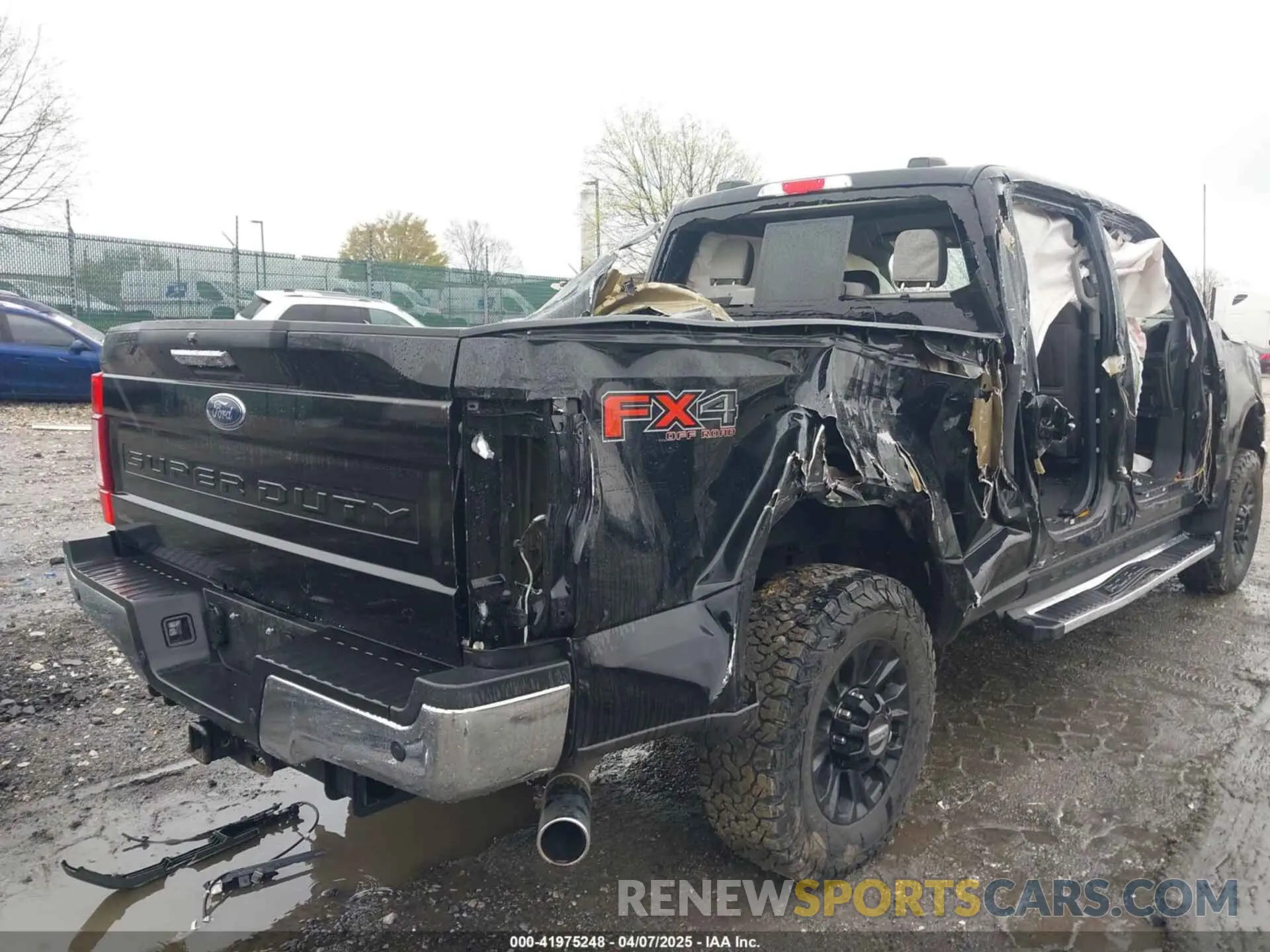 18 Photograph of a damaged car 1FT7W2BN3NEF50675 FORD F-250 2022