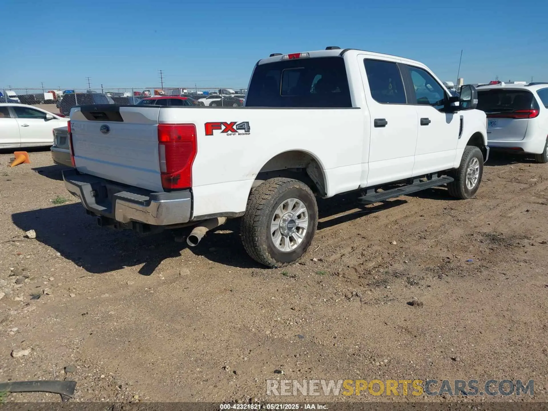 4 Photograph of a damaged car 1FT7W2BN6NEC44697 FORD F-250 2022