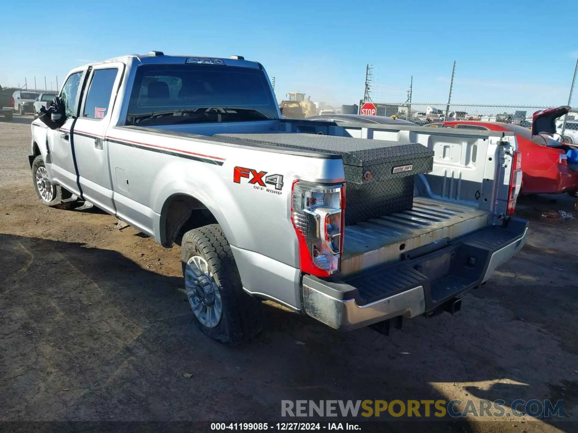 3 Photograph of a damaged car 1FT7W2BN8NEE82941 FORD F-250 2022