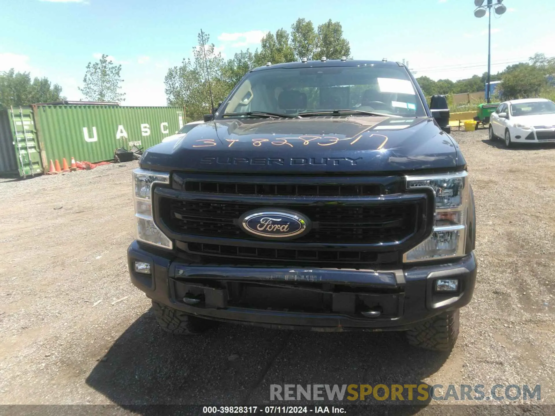 12 Photograph of a damaged car 1FT7W2BNXNEF72205 FORD F-250 2022