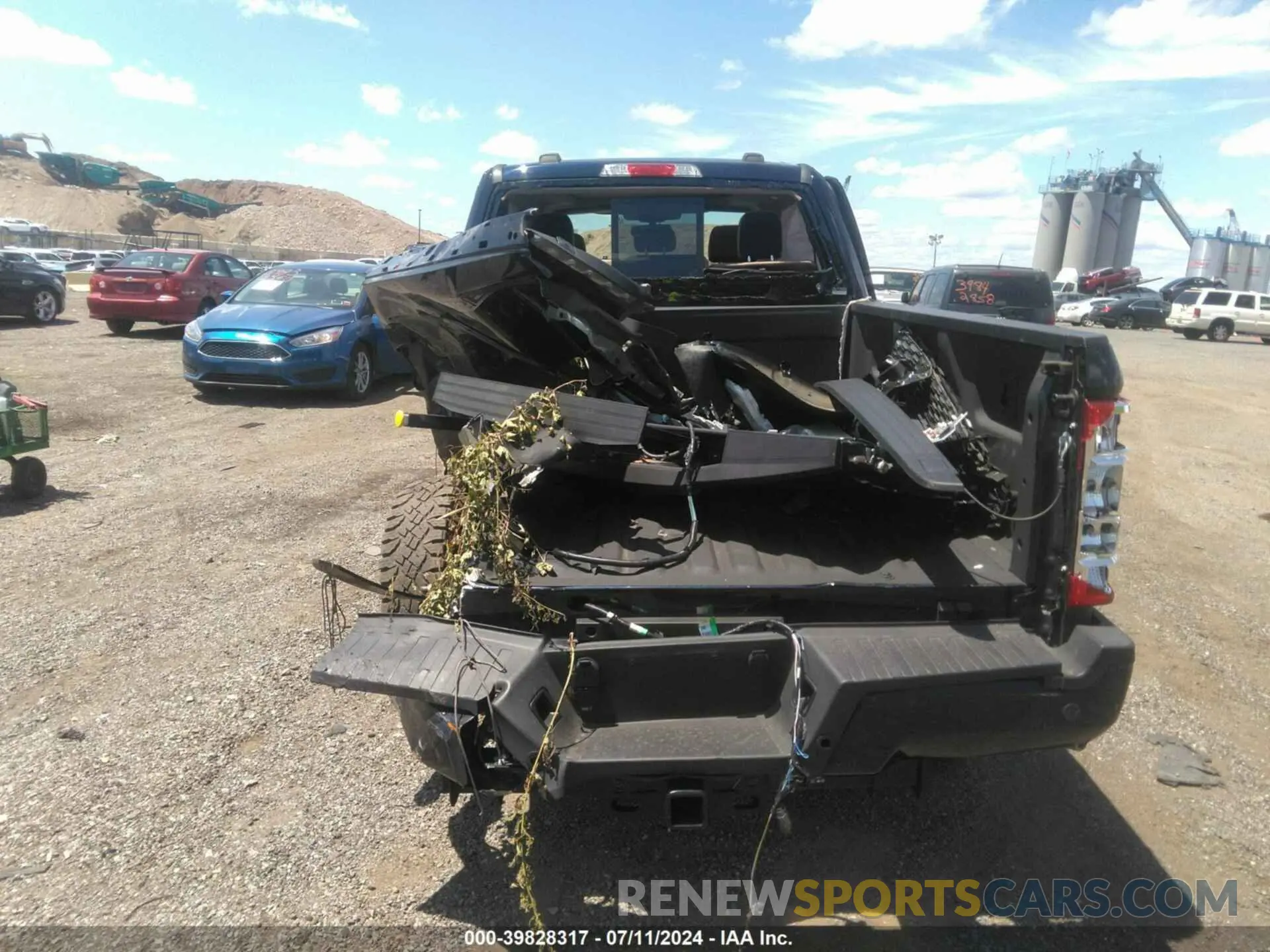16 Photograph of a damaged car 1FT7W2BNXNEF72205 FORD F-250 2022