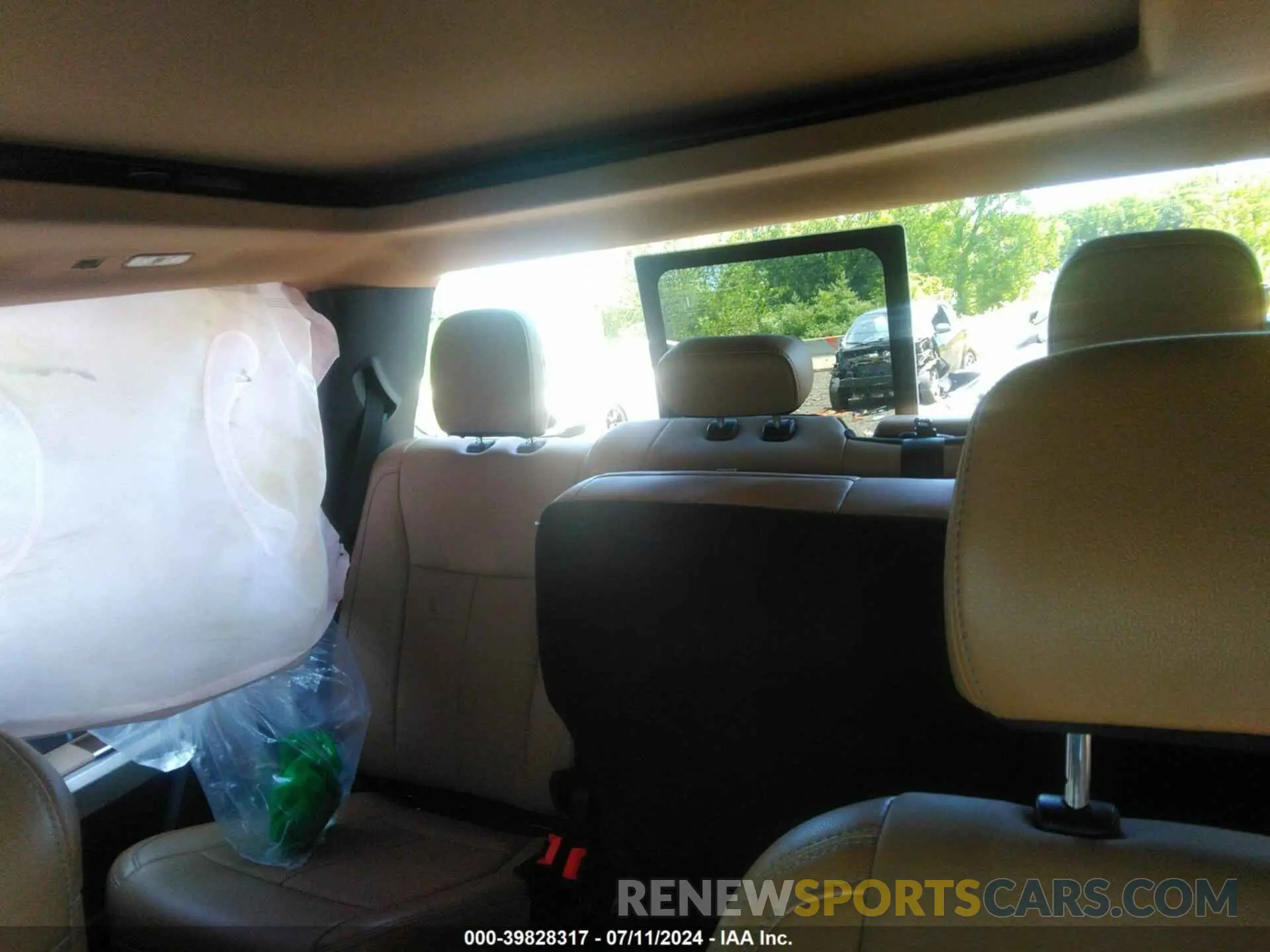 8 Photograph of a damaged car 1FT7W2BNXNEF72205 FORD F-250 2022