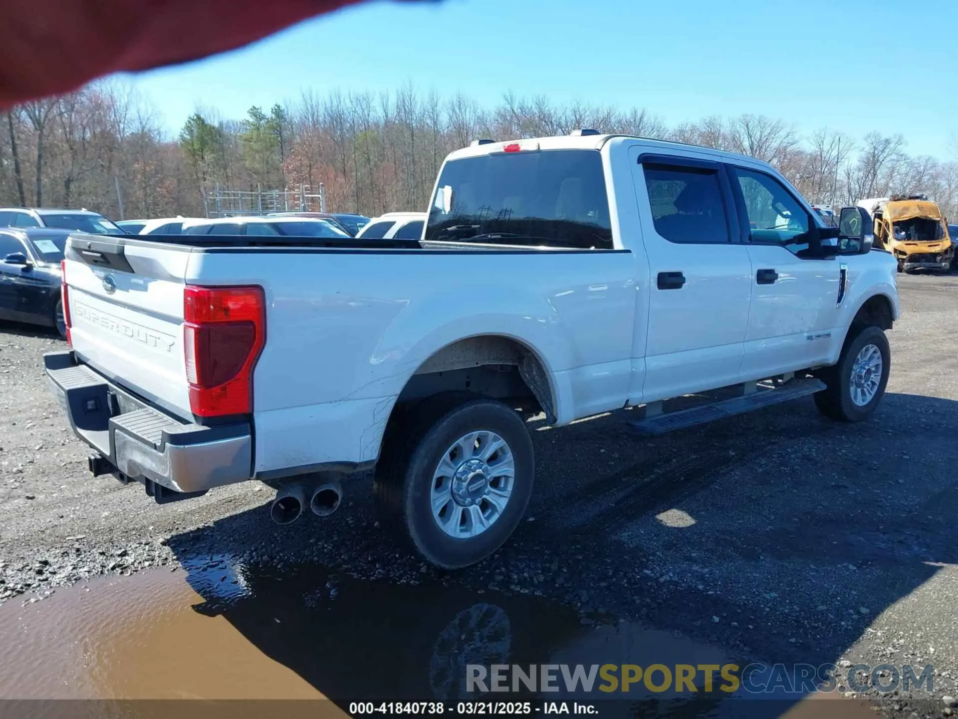 4 Photograph of a damaged car 1FT7W2BT1NEG26750 FORD F-250 2022