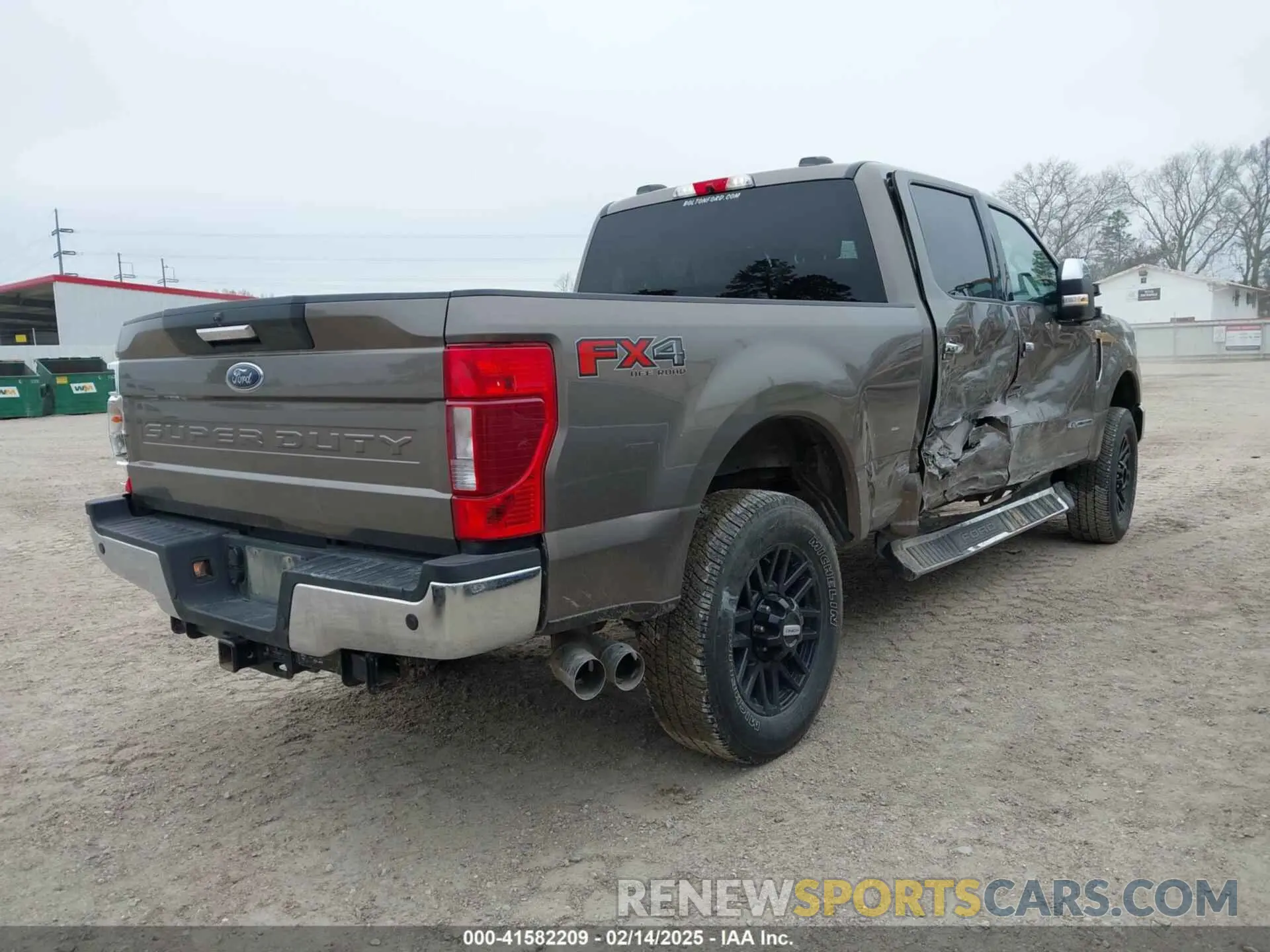 4 Photograph of a damaged car 1FT7W2BT8NED69439 FORD F-250 2022