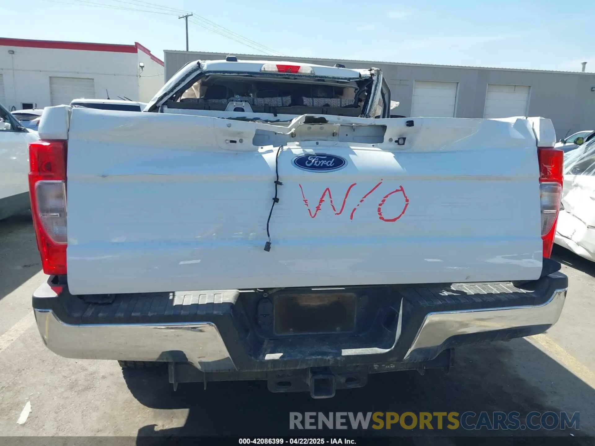 15 Photograph of a damaged car 1FT7W2BT9NEF32163 FORD F-250 2022