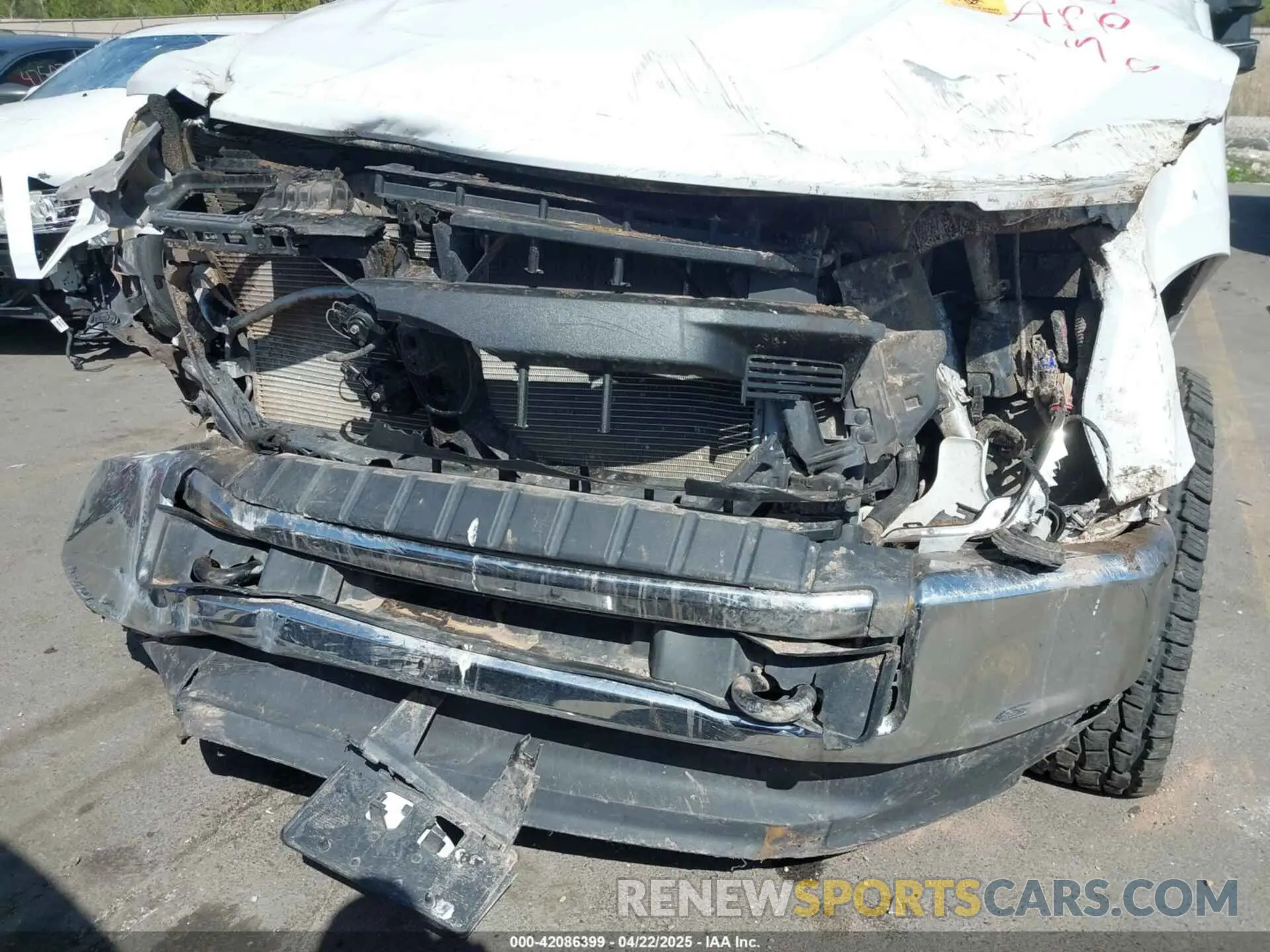 6 Photograph of a damaged car 1FT7W2BT9NEF32163 FORD F-250 2022
