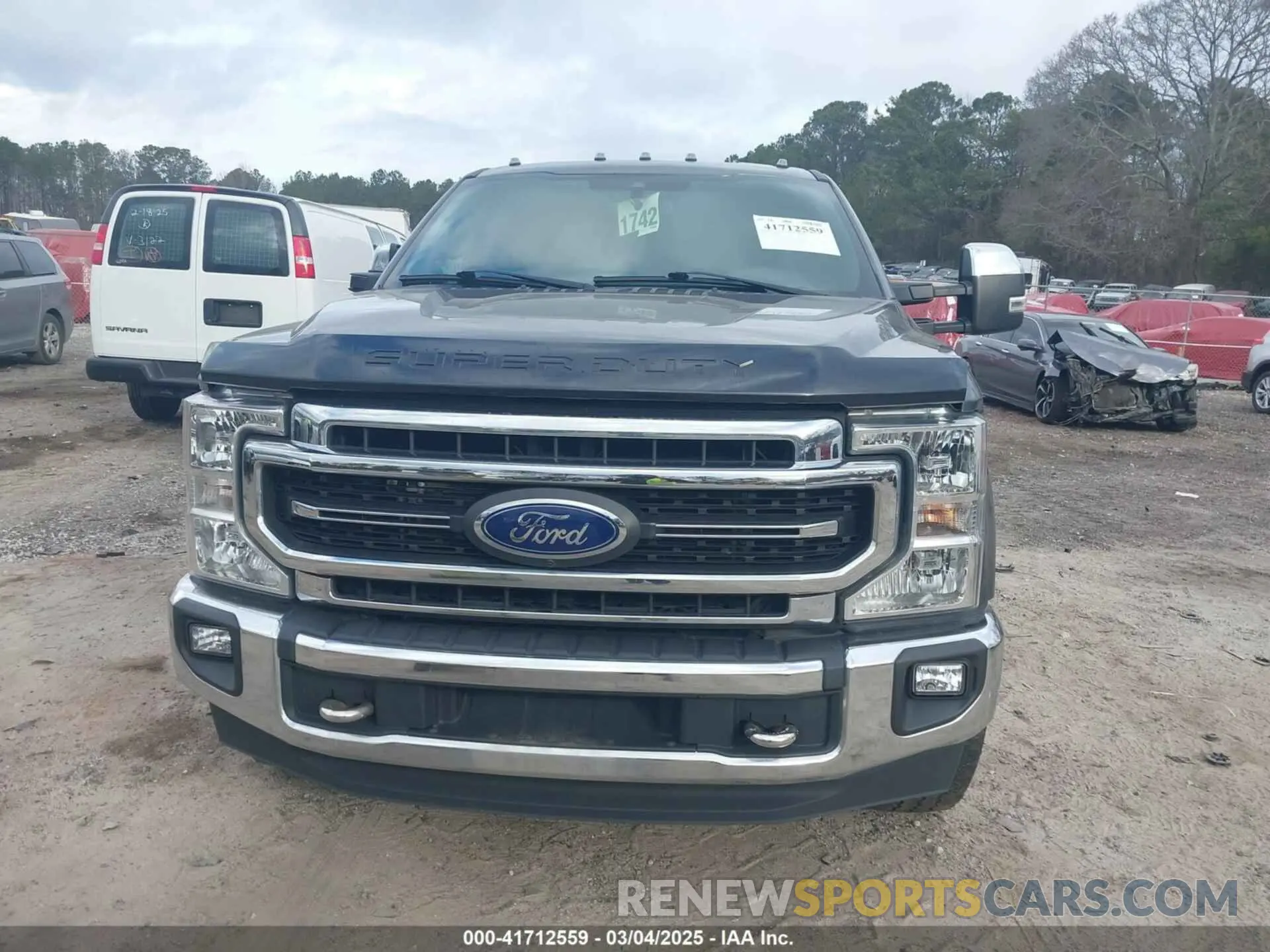 12 Photograph of a damaged car 1FT7X2A65NED82853 FORD F-250 2022