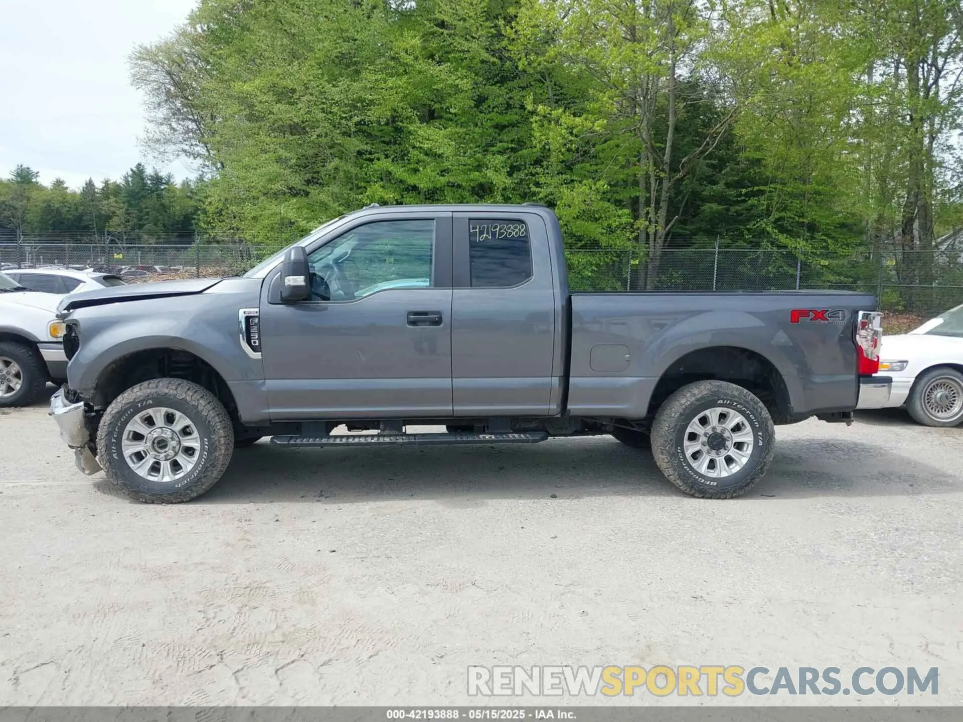 14 Photograph of a damaged car 1FT7X2B65NEF71467 FORD F-250 2022
