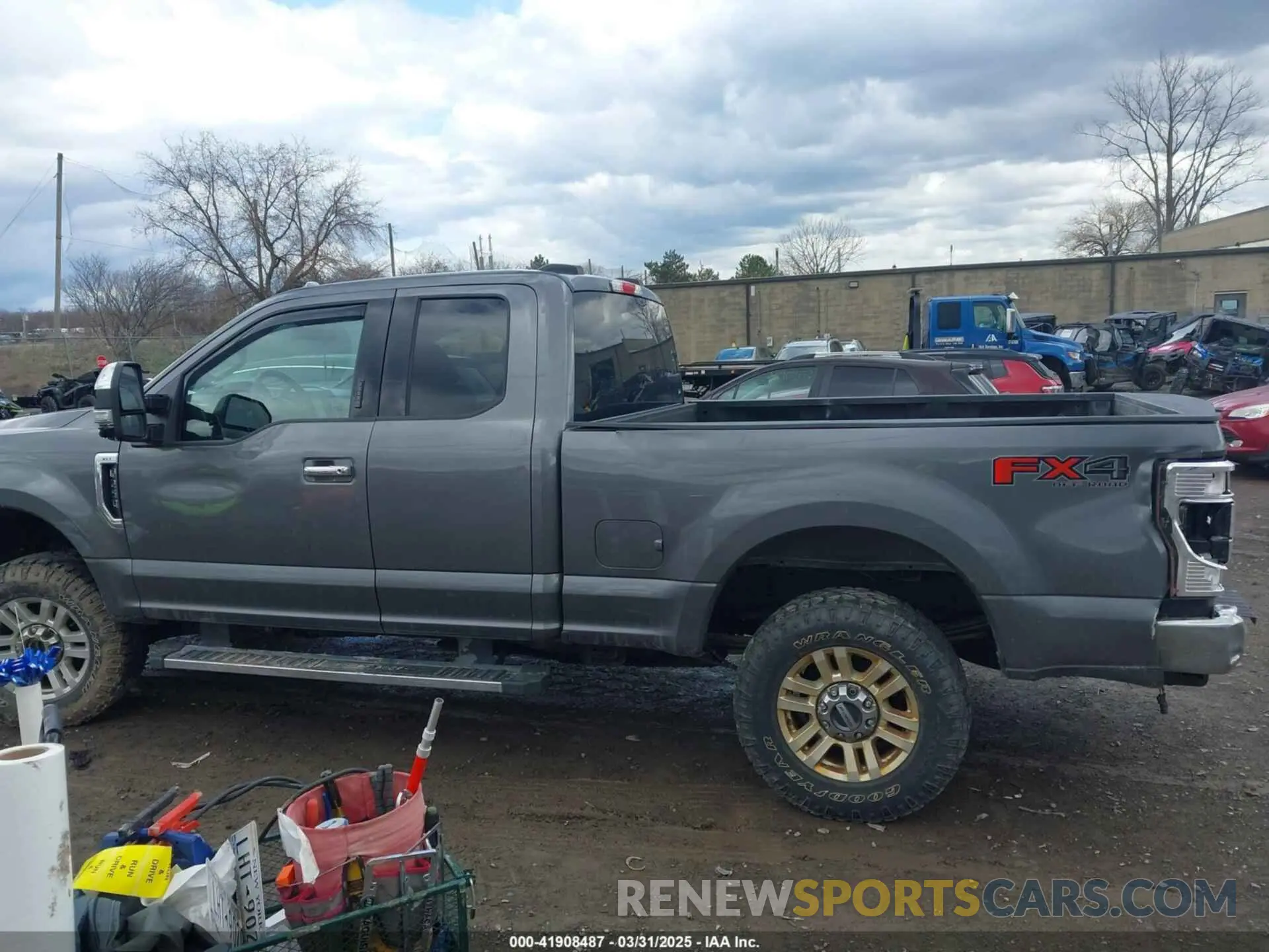 6 Photograph of a damaged car 1FT7X2B68NEC54413 FORD F-250 2022