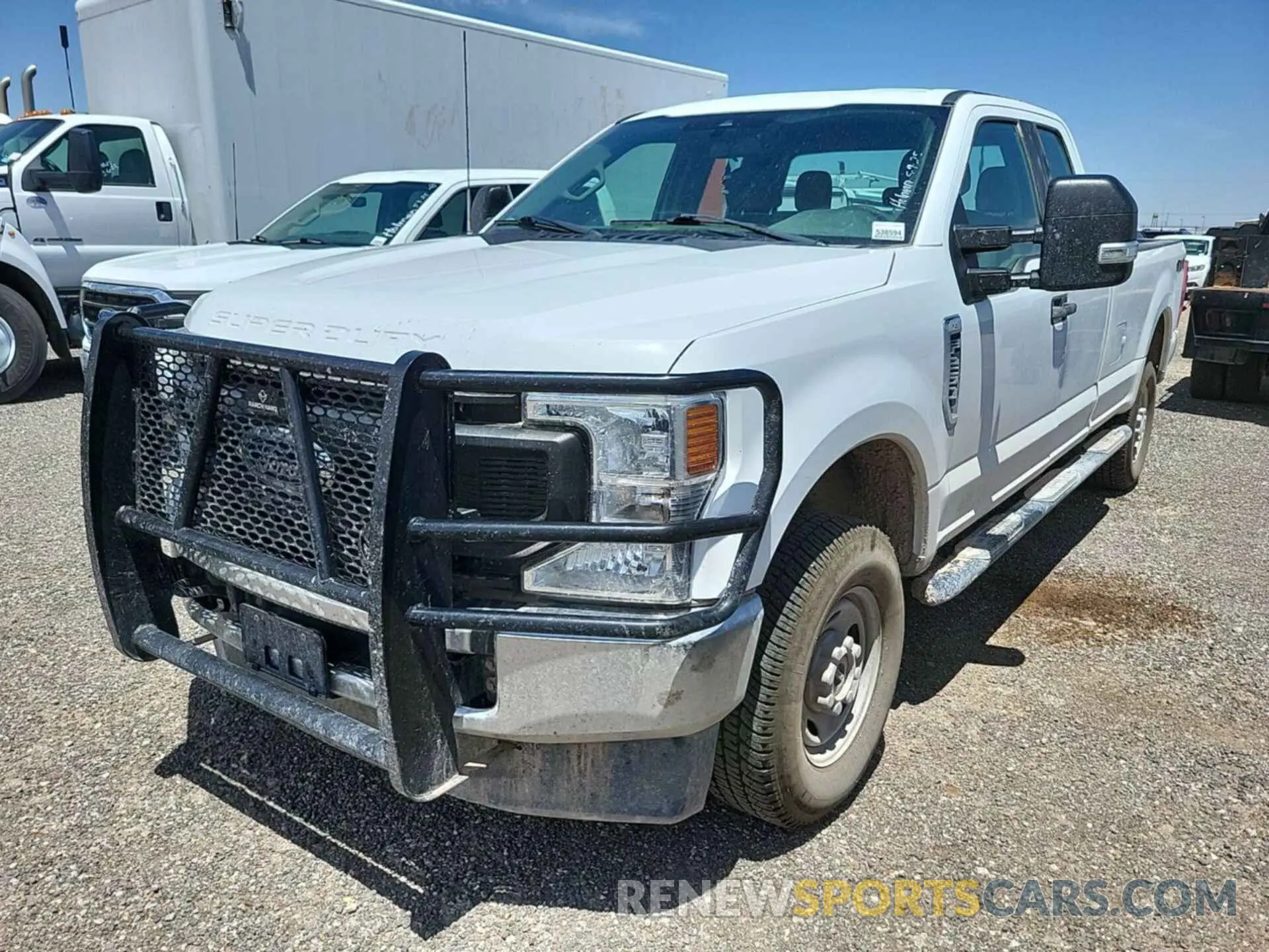17 Photograph of a damaged car 1FT7X2B68NED04596 FORD F-250 2022