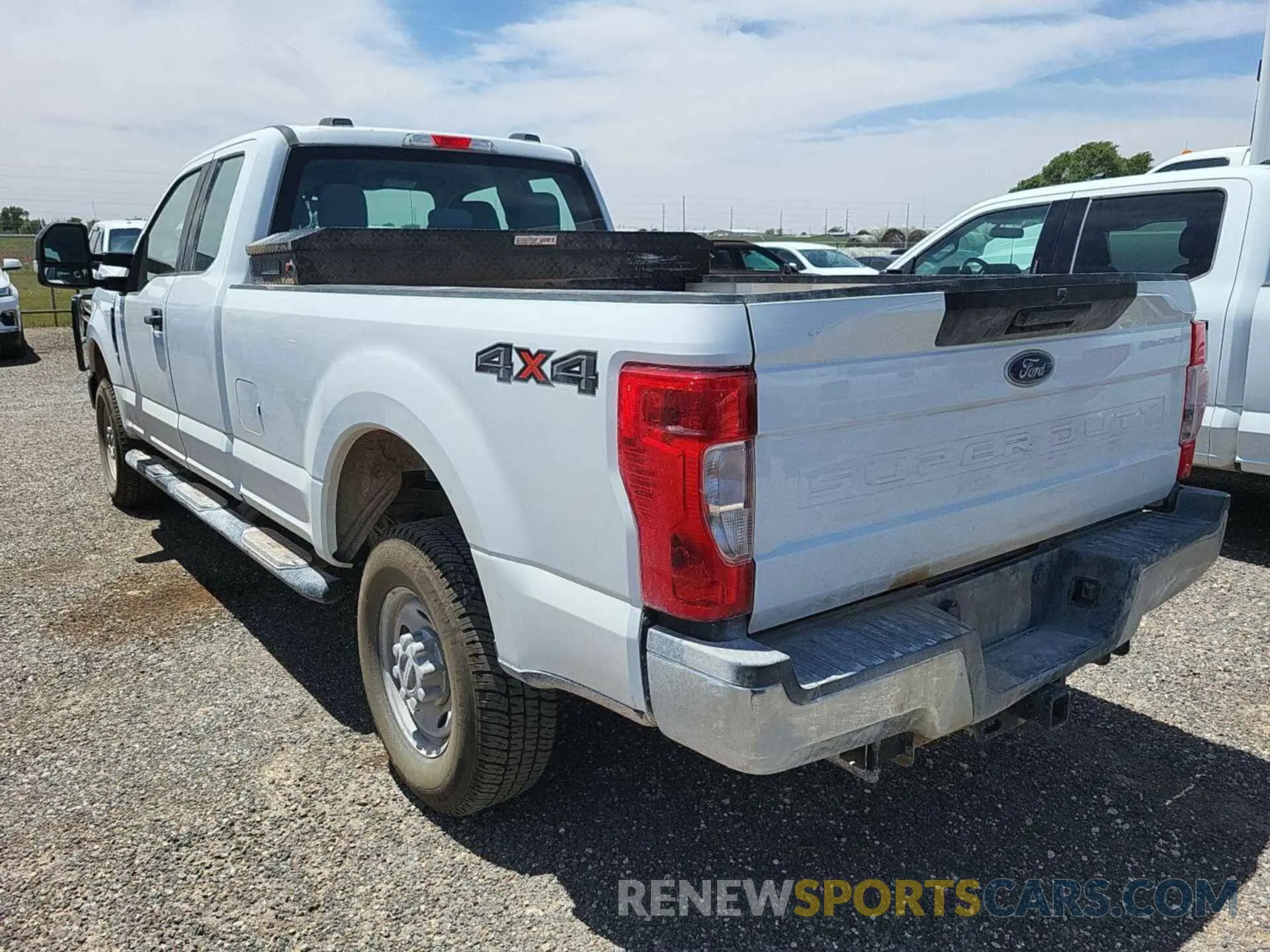 5 Photograph of a damaged car 1FT7X2B68NED04596 FORD F-250 2022