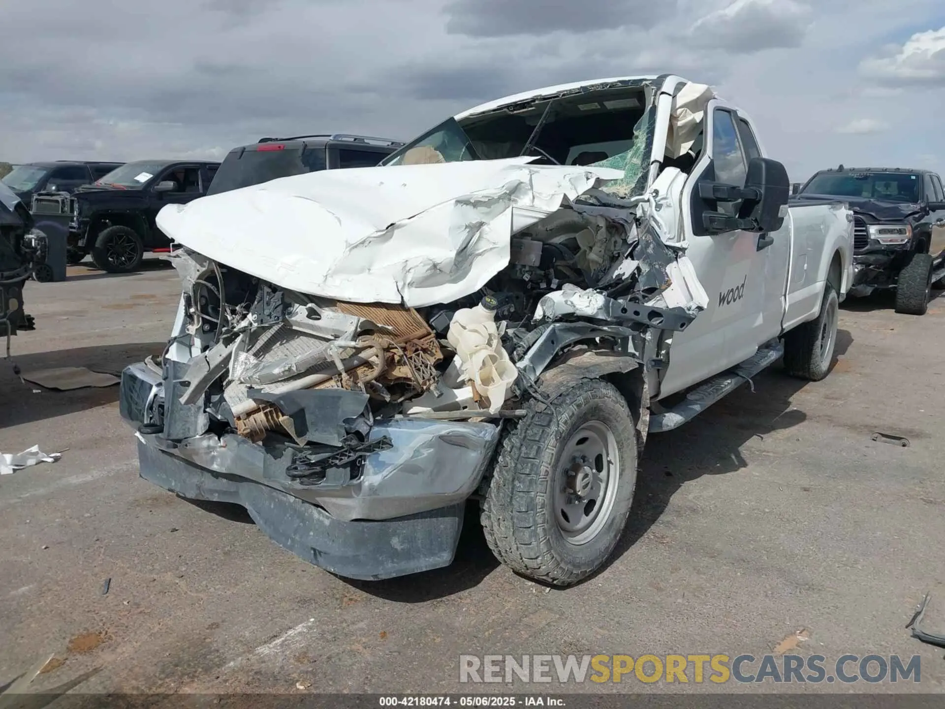 2 Photograph of a damaged car 1FT7X2B6XNED56764 FORD F-250 2022