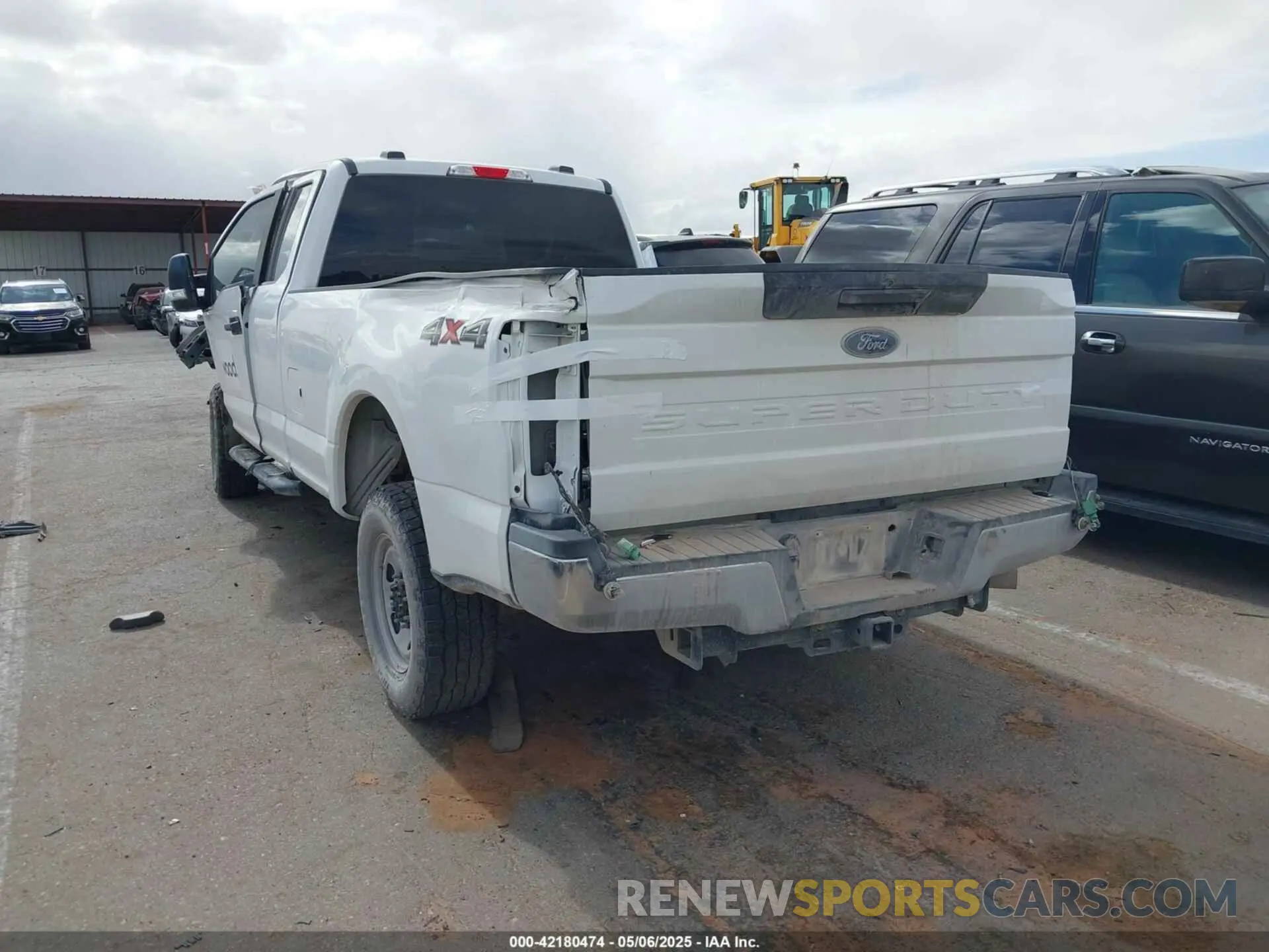 3 Photograph of a damaged car 1FT7X2B6XNED56764 FORD F-250 2022