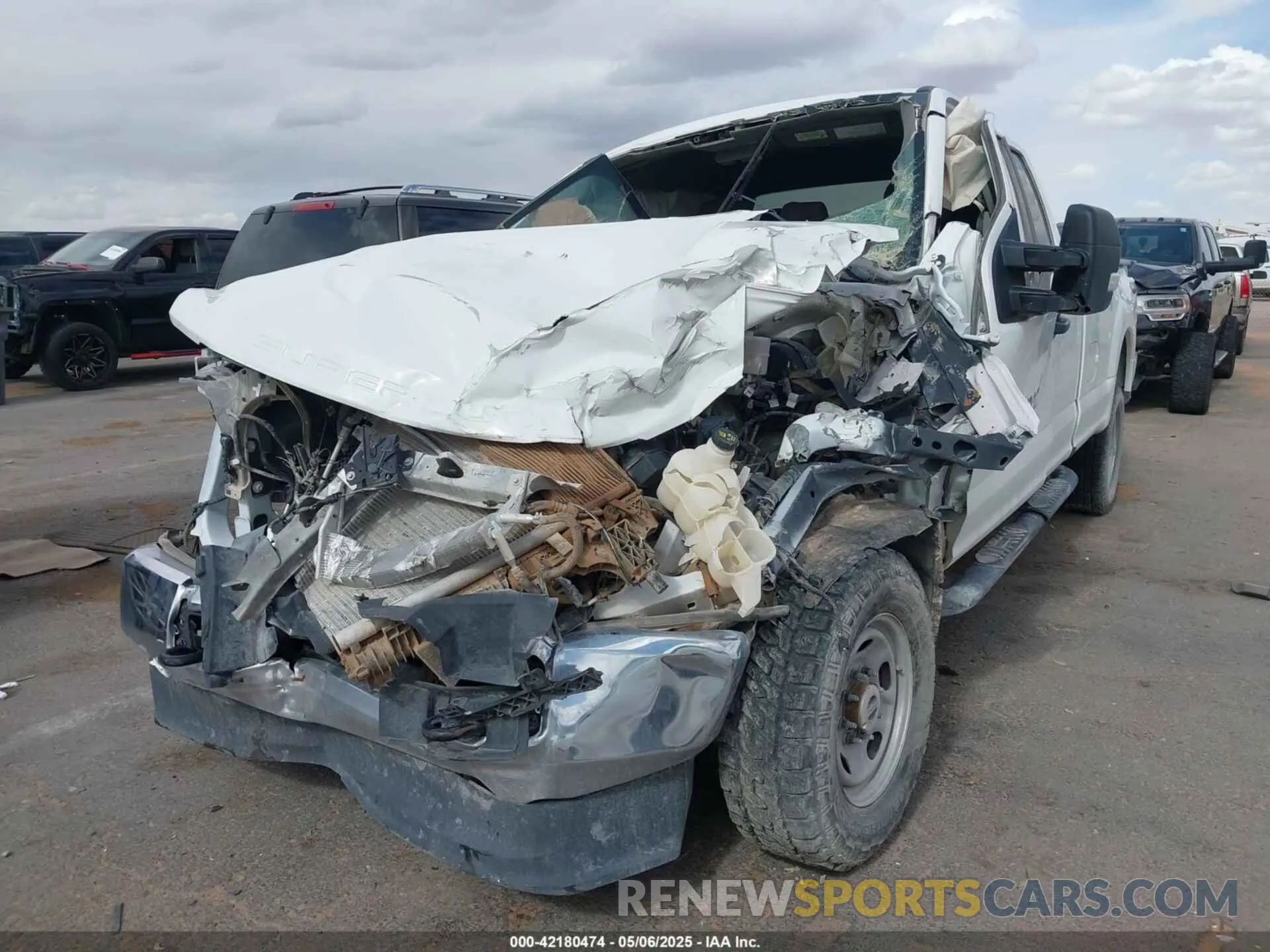 6 Photograph of a damaged car 1FT7X2B6XNED56764 FORD F-250 2022