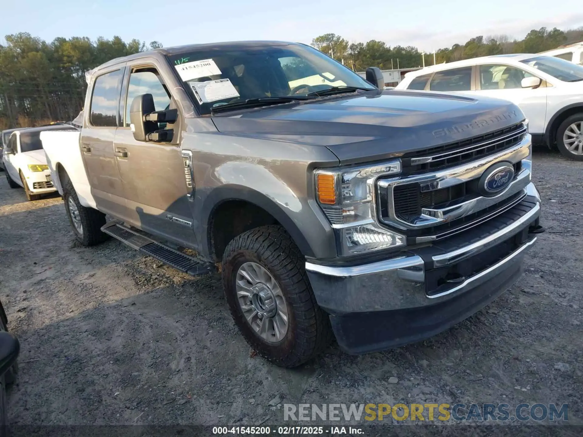 1 Photograph of a damaged car 1FT8W2BT0NED28694 FORD F-250 2022