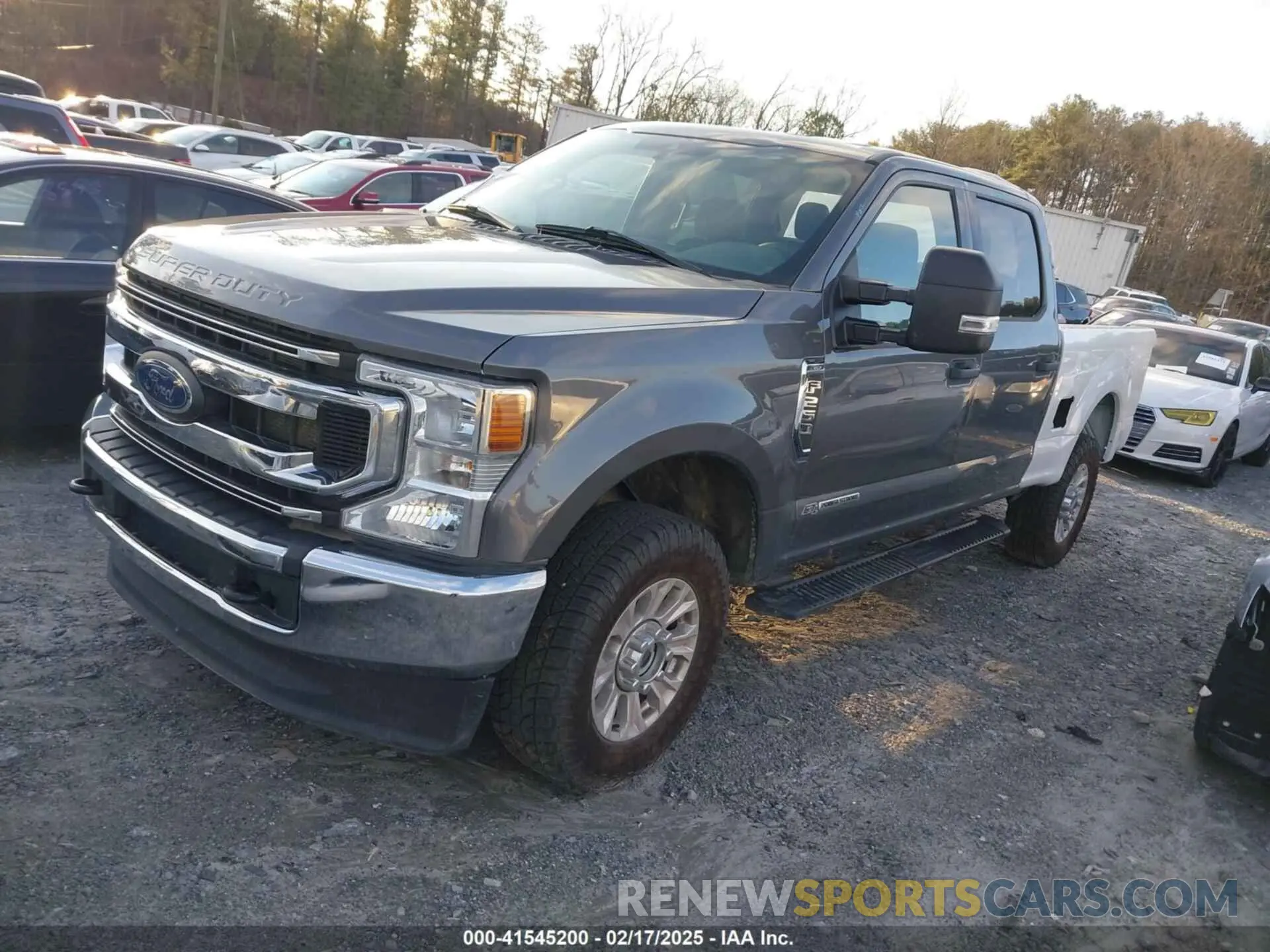 2 Photograph of a damaged car 1FT8W2BT0NED28694 FORD F-250 2022