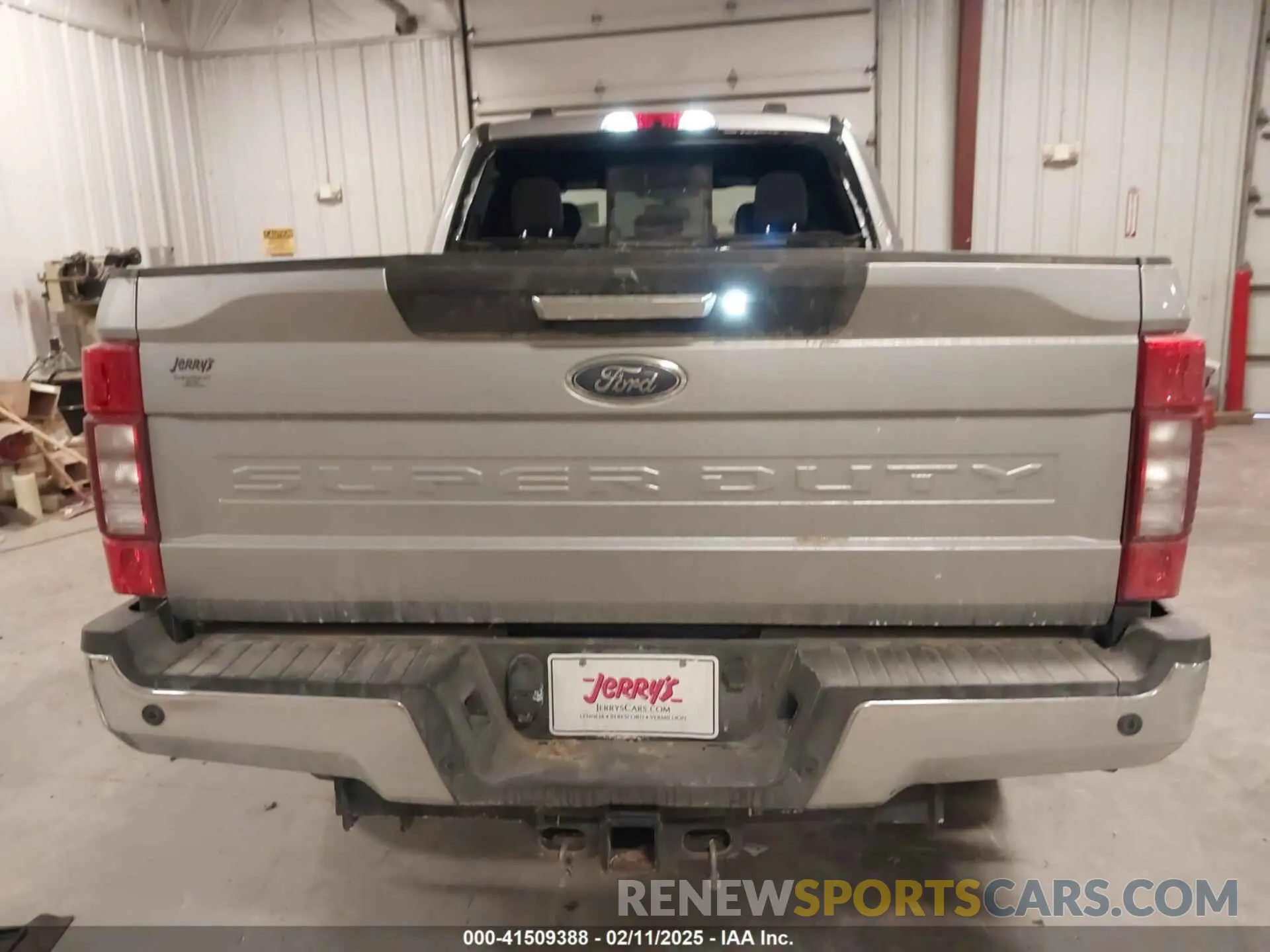 15 Photograph of a damaged car 1FT8W2BT1NED74499 FORD F-250 2022