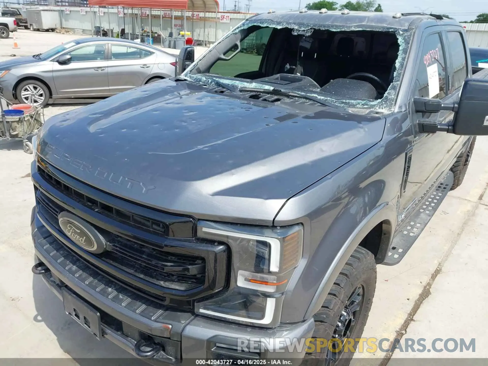 11 Photograph of a damaged car 1FT8W2BT3NED12540 FORD F-250 2022