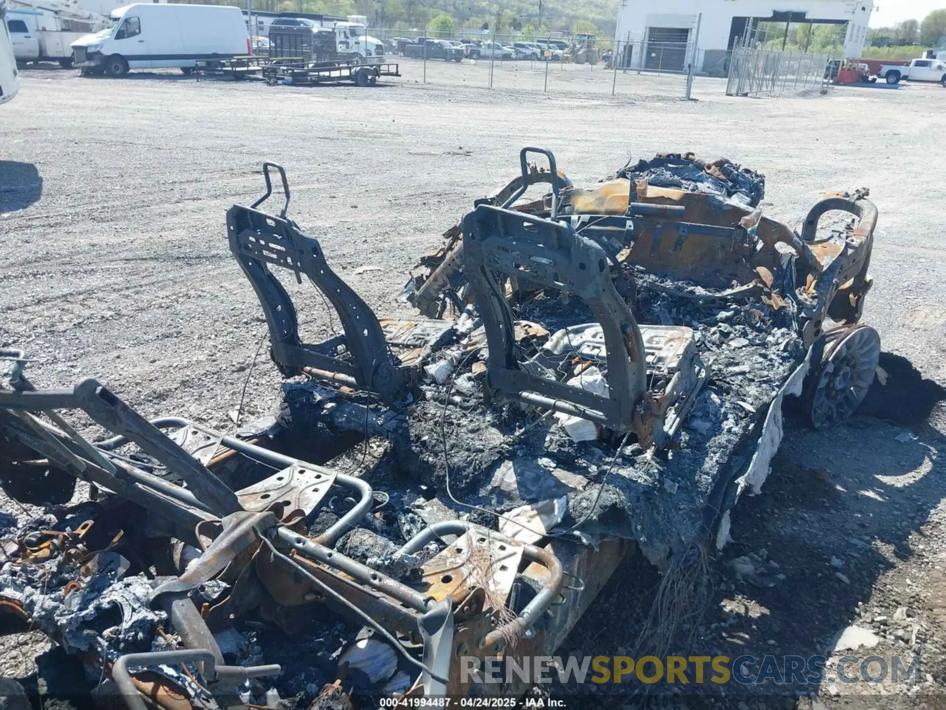 5 Photograph of a damaged car 1FT8W2BT7NEC42721 FORD F-250 2022