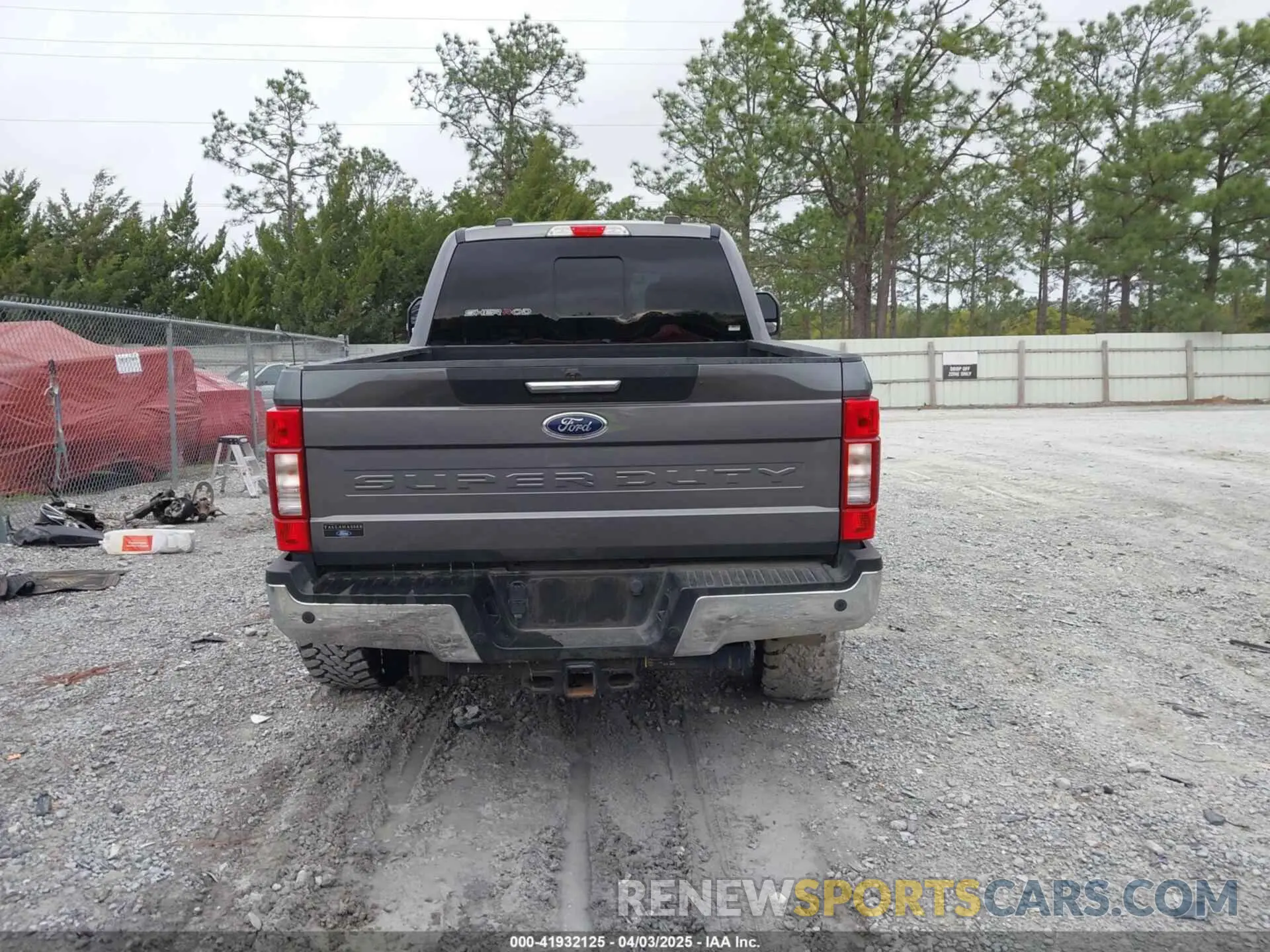 16 Photograph of a damaged car 1FT8W2BT7NEC48485 FORD F-250 2022