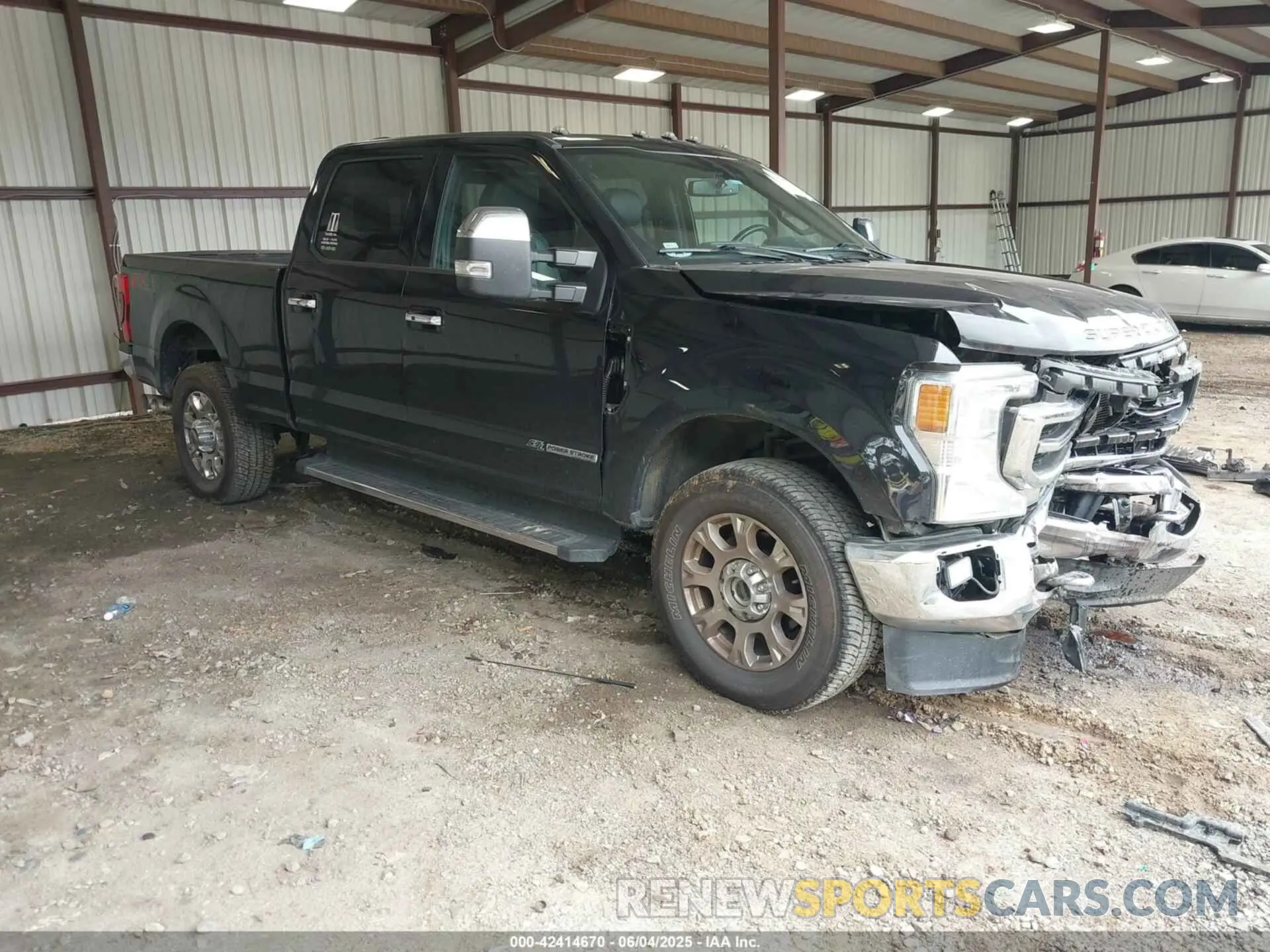 1 Photograph of a damaged car 1FT8W2BT9NED68644 FORD F-250 2022
