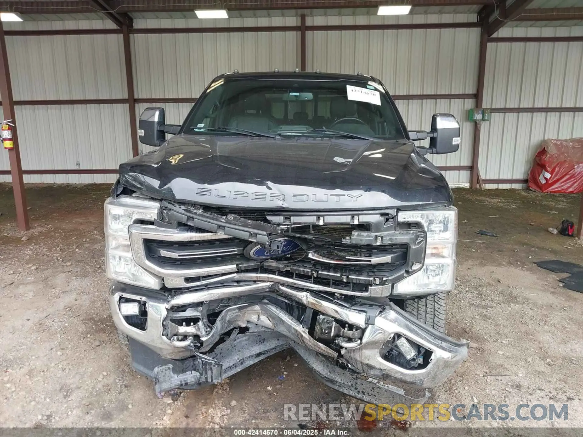 13 Photograph of a damaged car 1FT8W2BT9NED68644 FORD F-250 2022