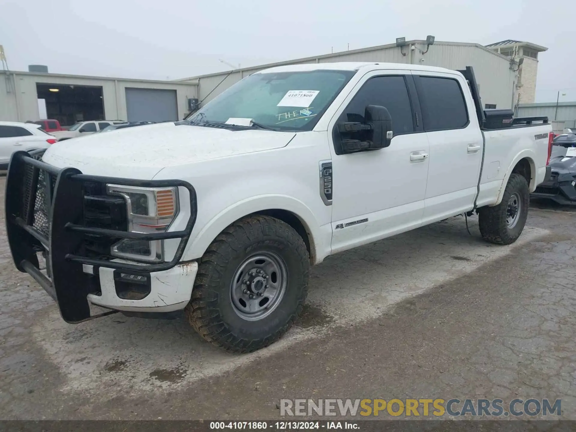 2 Photograph of a damaged car 1FT8W2BTXNEE65190 FORD F-250 2022