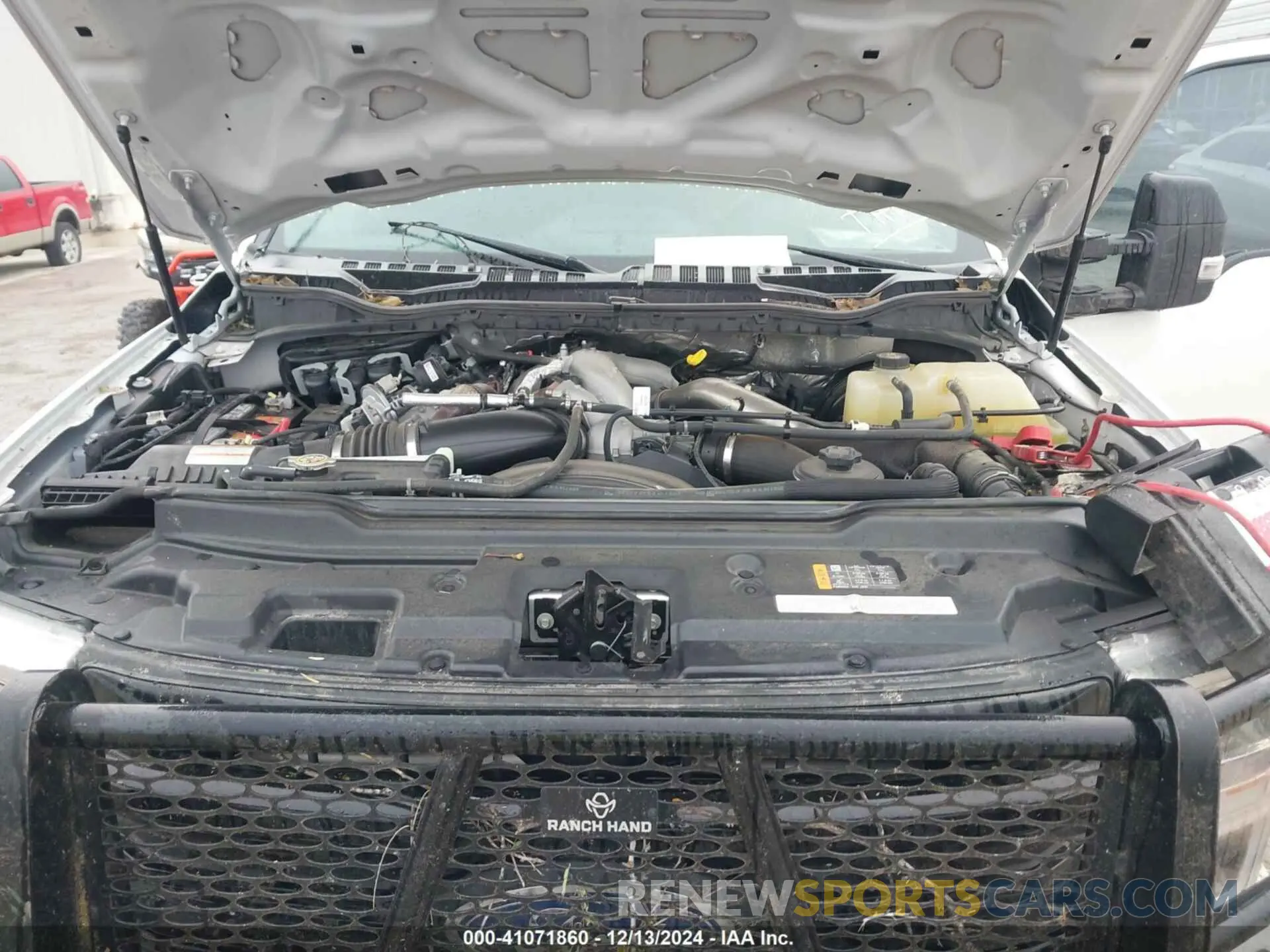 9 Photograph of a damaged car 1FT8W2BTXNEE65190 FORD F-250 2022
