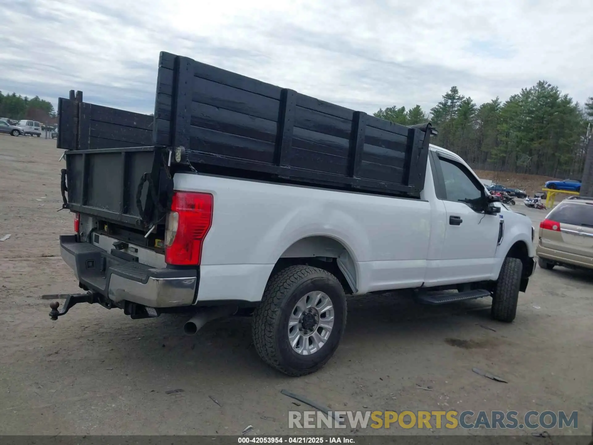 12 Photograph of a damaged car 1FTBF2B67NEE11698 FORD F-250 2022