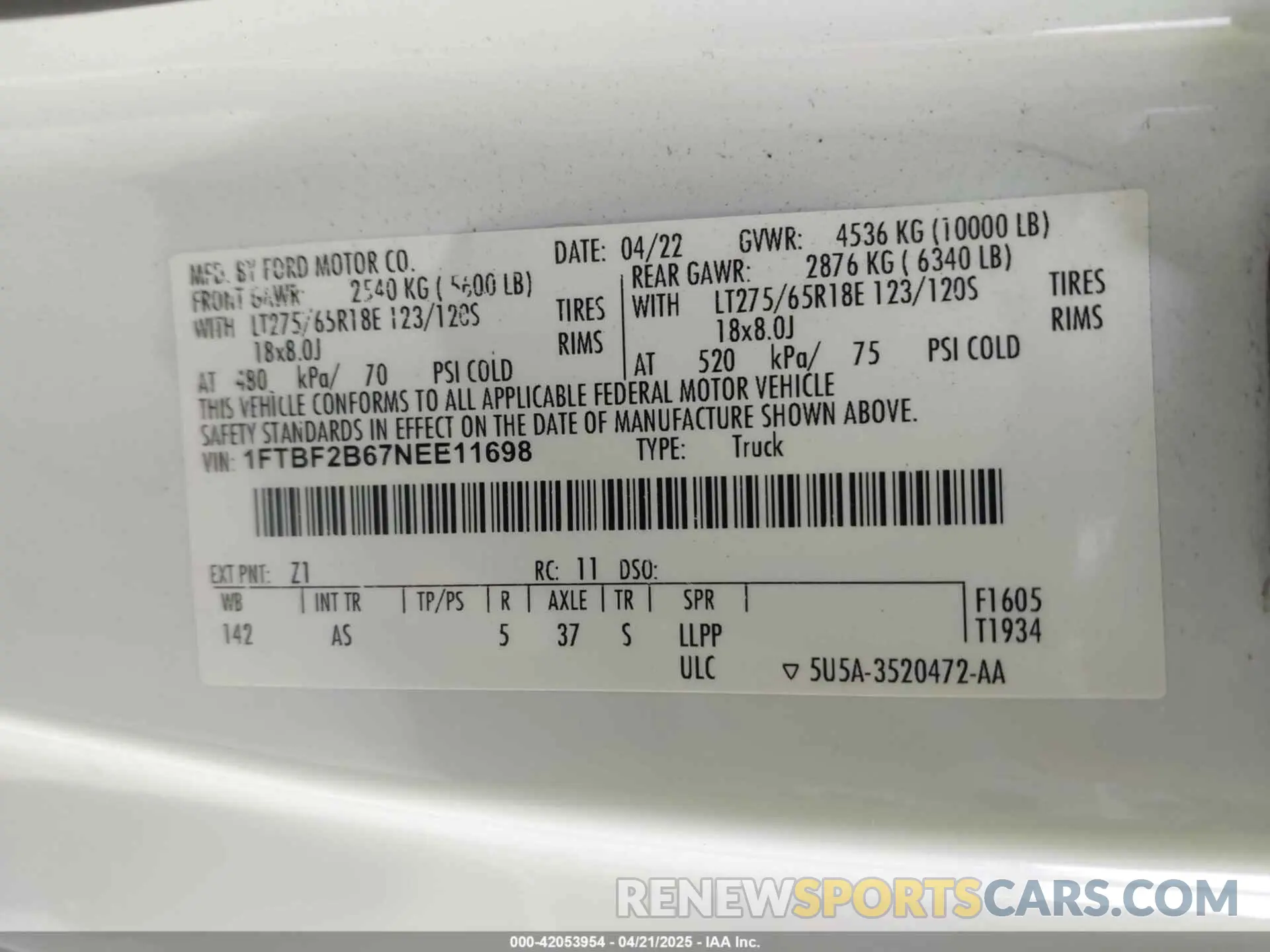 9 Photograph of a damaged car 1FTBF2B67NEE11698 FORD F-250 2022