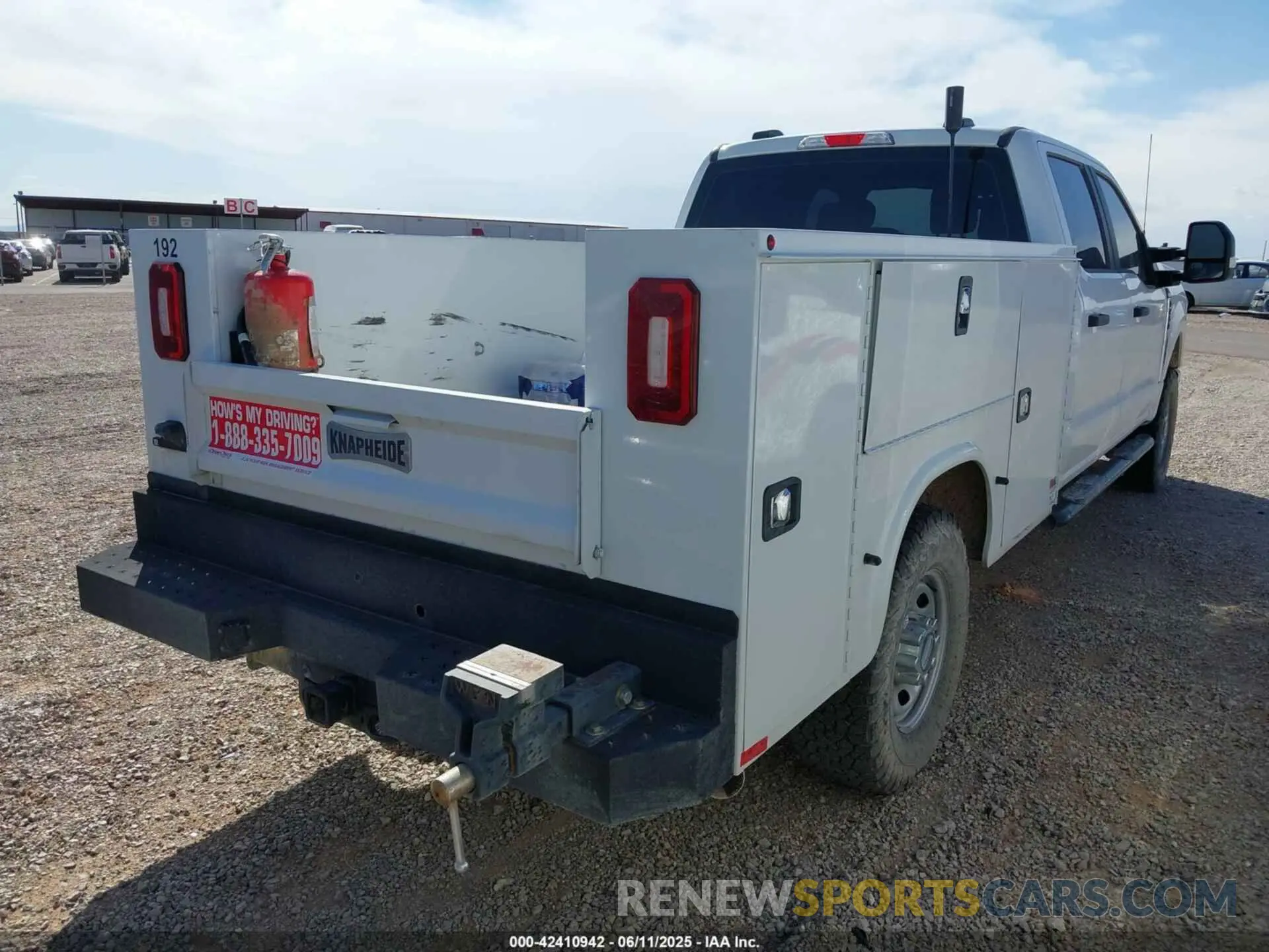 4 Photograph of a damaged car 1FT7W2BA1PEC14278 FORD F-250 2023