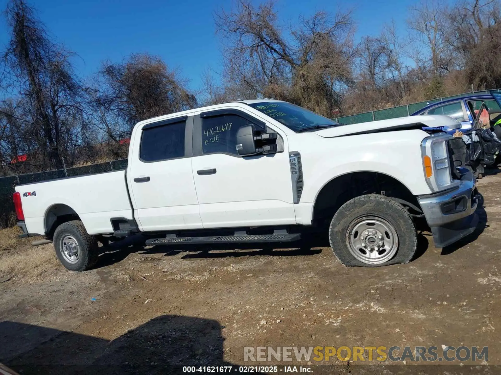 13 Photograph of a damaged car 1FT7W2BA4PEC97513 FORD F-250 2023