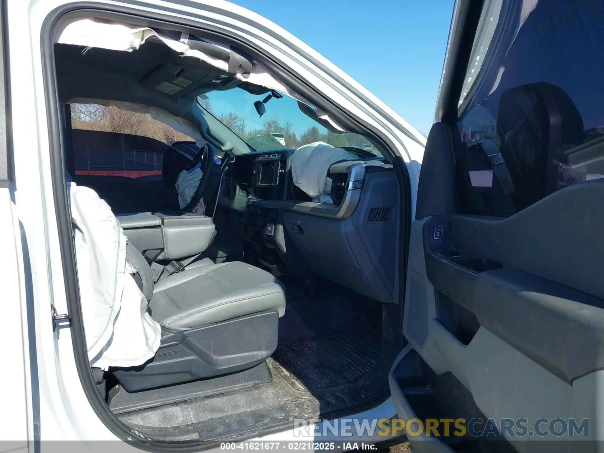 5 Photograph of a damaged car 1FT7W2BA4PEC97513 FORD F-250 2023