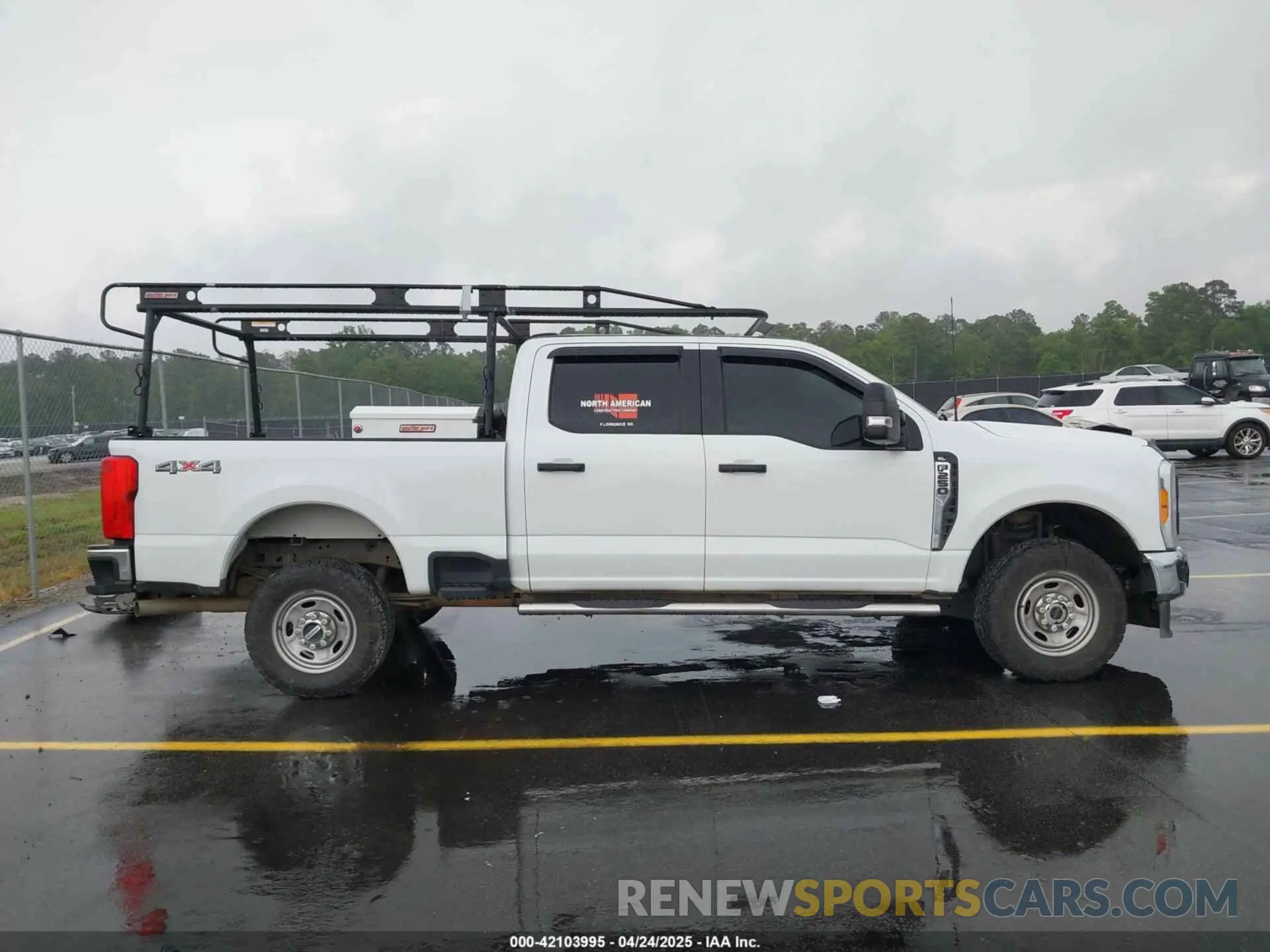 14 Photograph of a damaged car 1FT7W2BA9PED14189 FORD F-250 2023