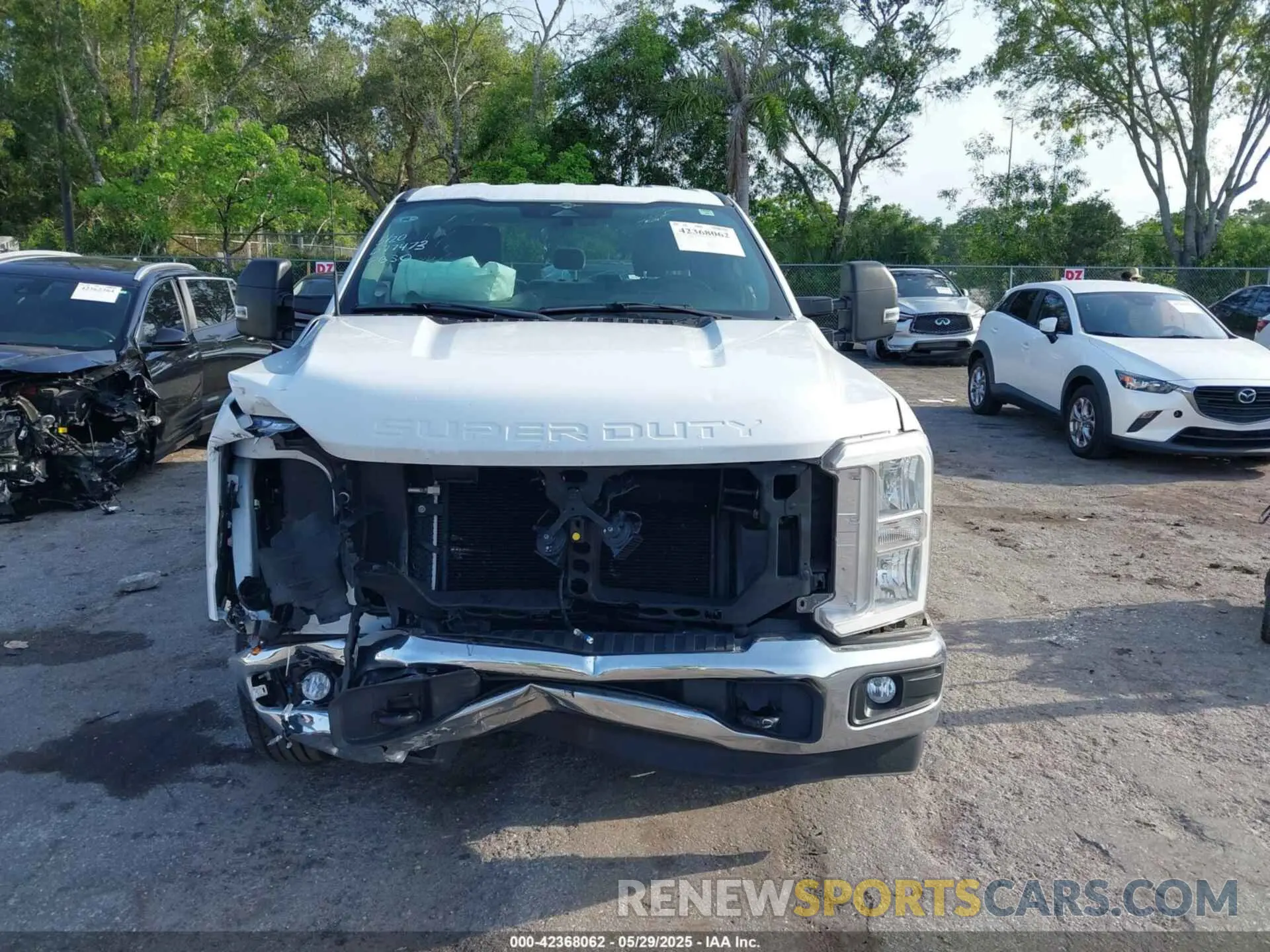 12 Photograph of a damaged car 1FT7X2AA4PED77473 FORD F-250 2023