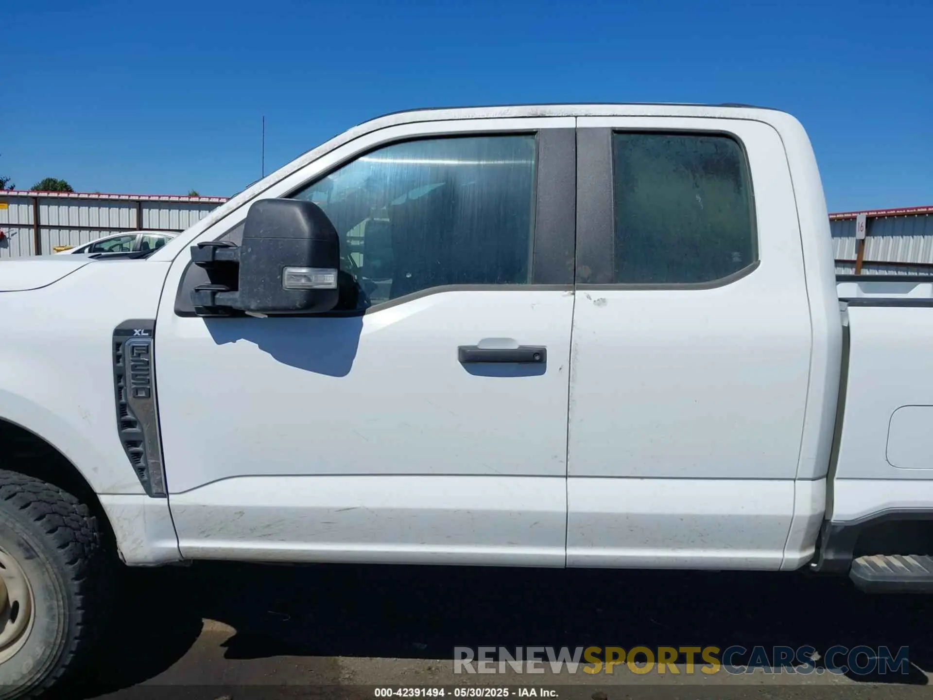 13 Photograph of a damaged car 1FT7X2BA4PEC32190 FORD F-250 2023