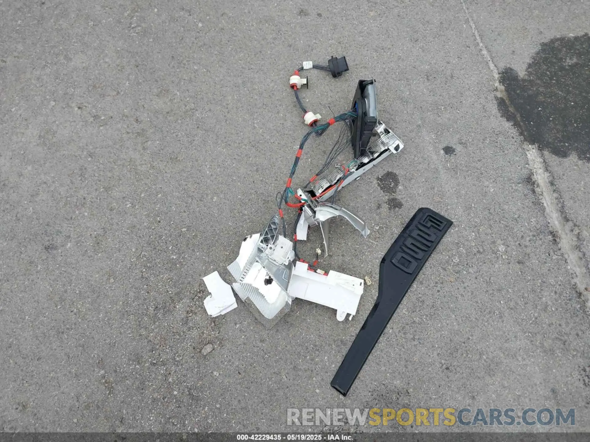 12 Photograph of a damaged car 1FT8W2BA4PED15755 FORD F-250 2023