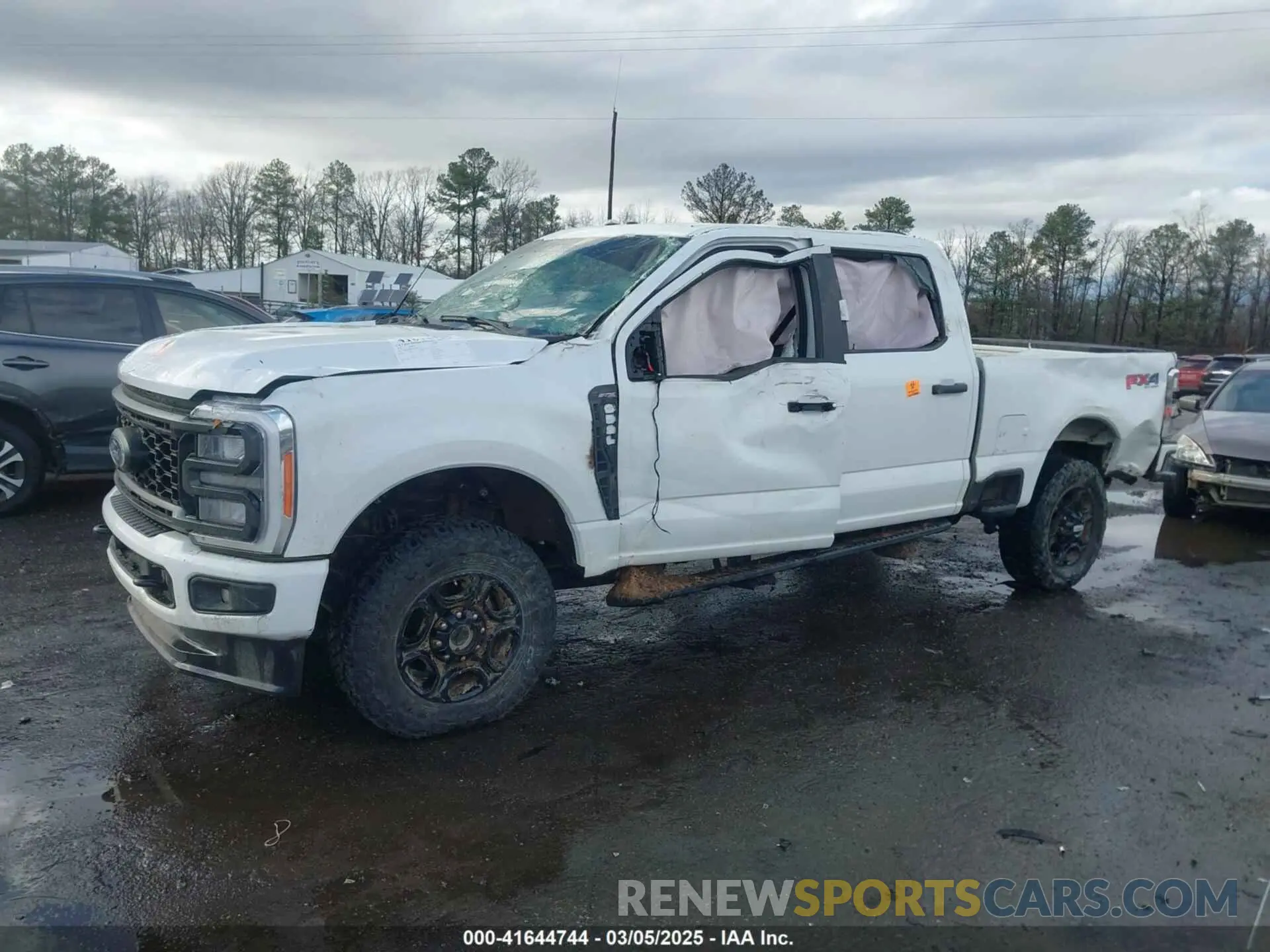 1 Photograph of a damaged car 1FT8W2BNXPEC96356 FORD F-250 2023