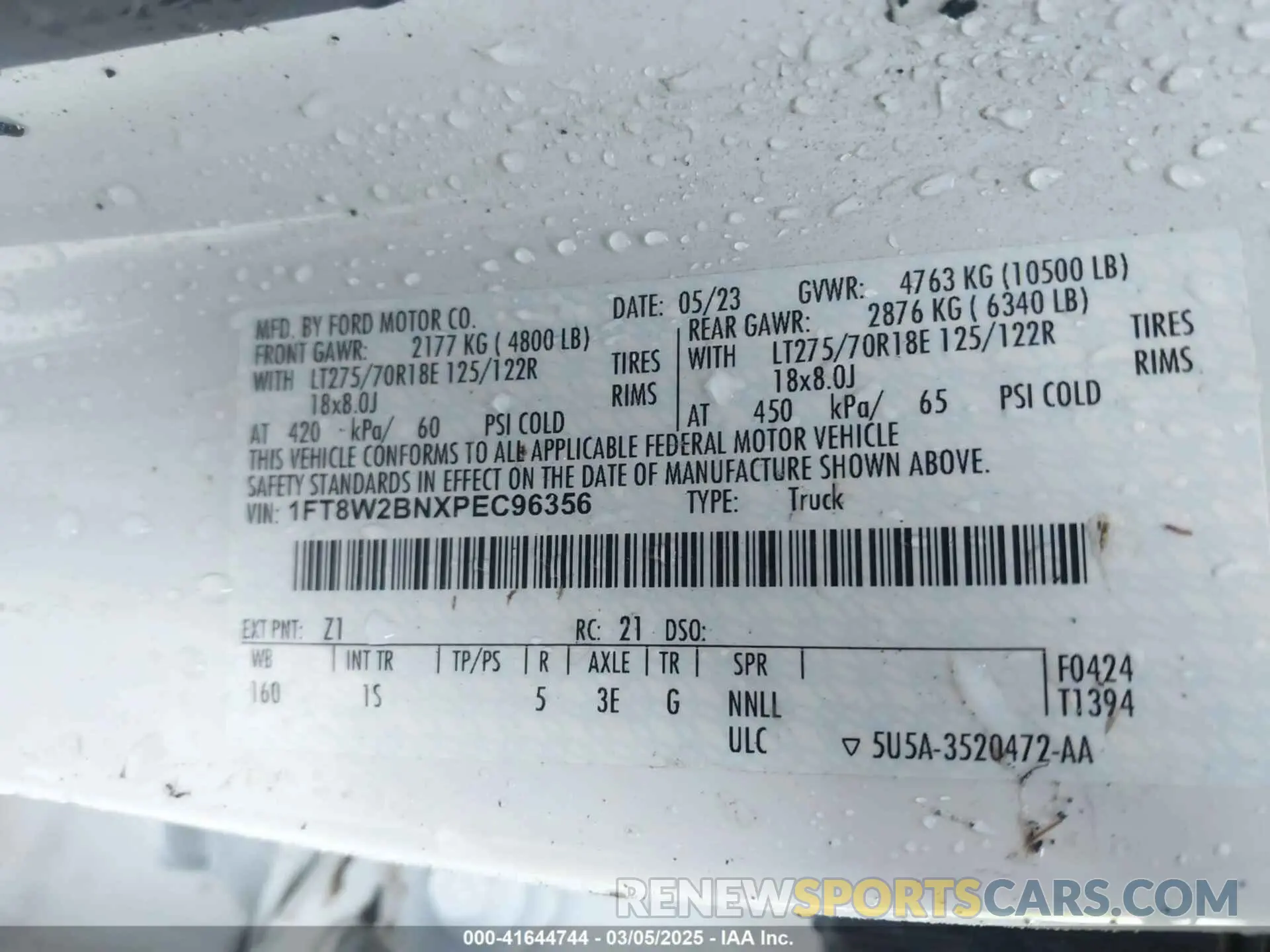 8 Photograph of a damaged car 1FT8W2BNXPEC96356 FORD F-250 2023