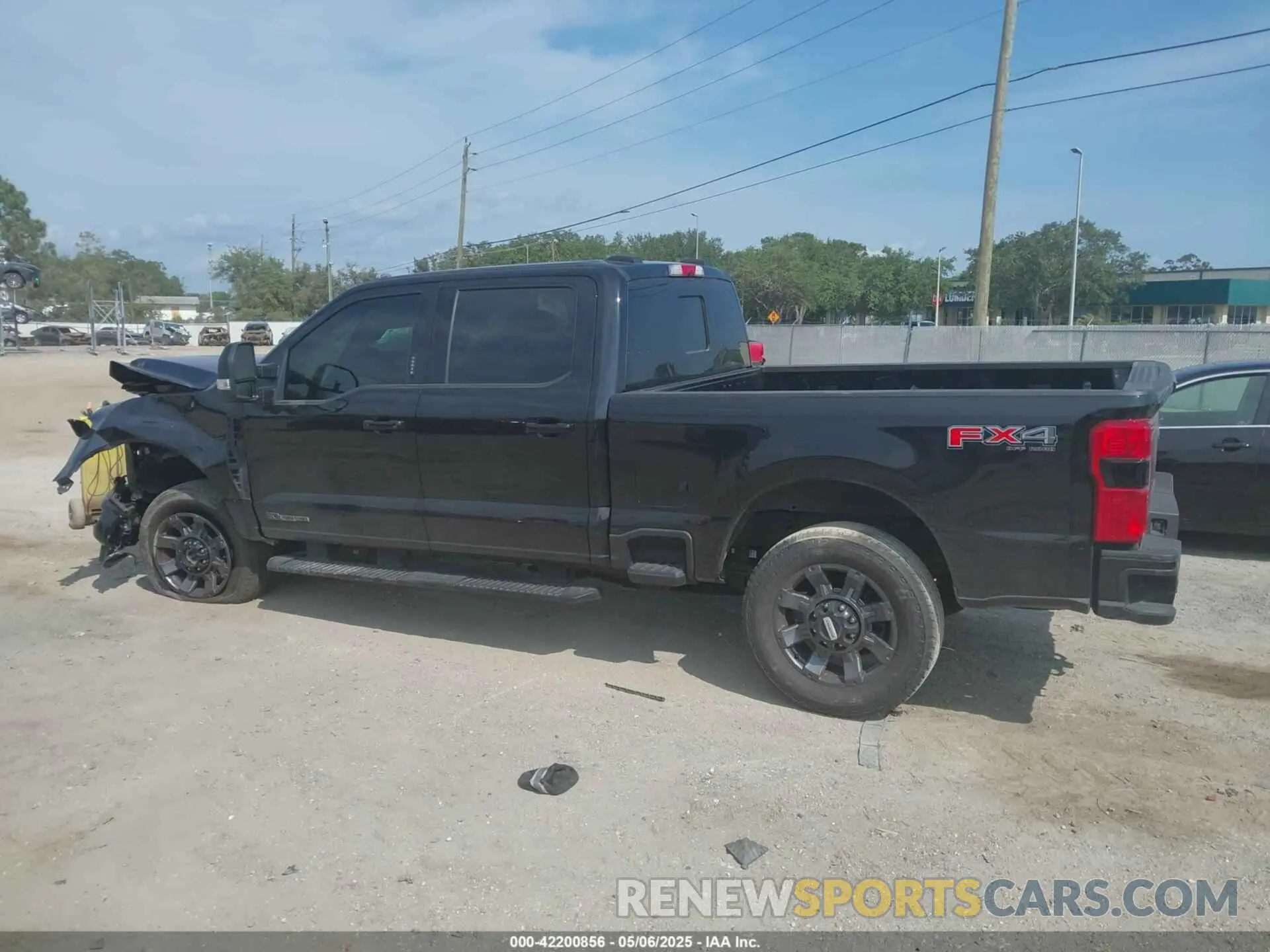 14 Photograph of a damaged car 1FT8W2BT0PED81334 FORD F-250 2023