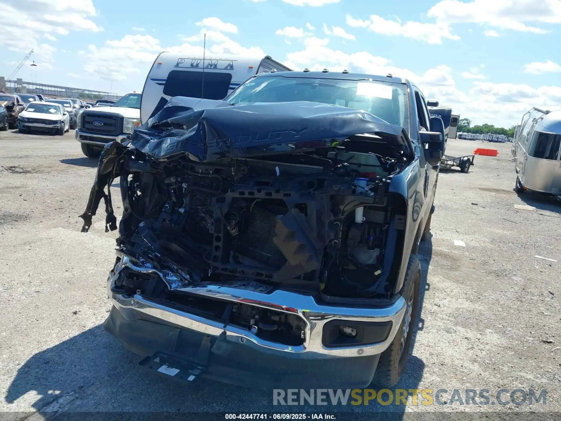 6 Photograph of a damaged car 1FT8W2BT1PEC80819 FORD F-250 2023