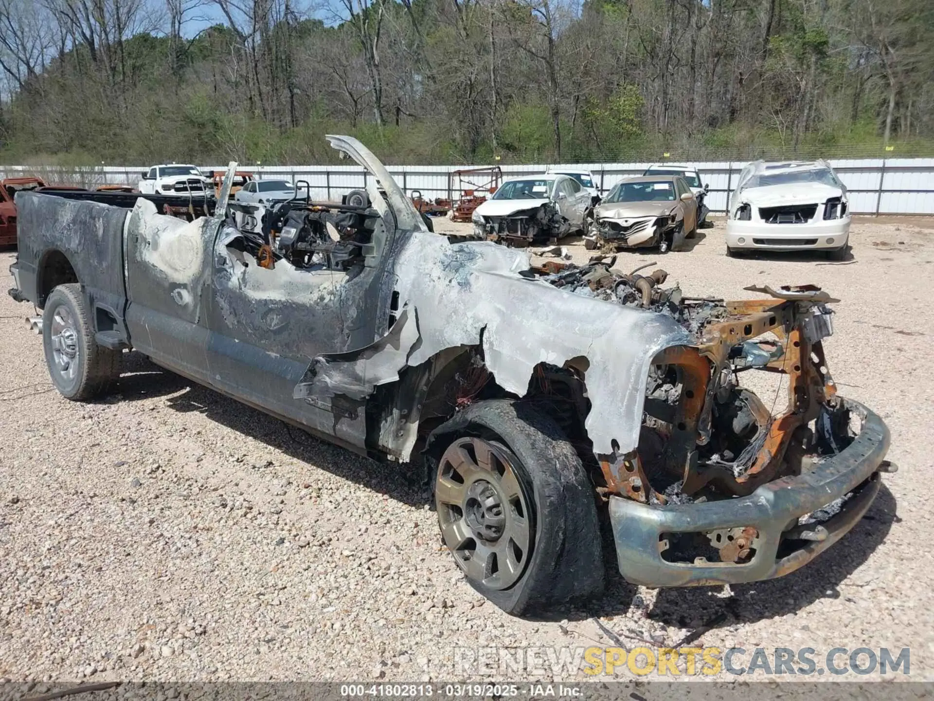14 Photograph of a damaged car 1FT8W2BT6PEC85000 FORD F-250 2023
